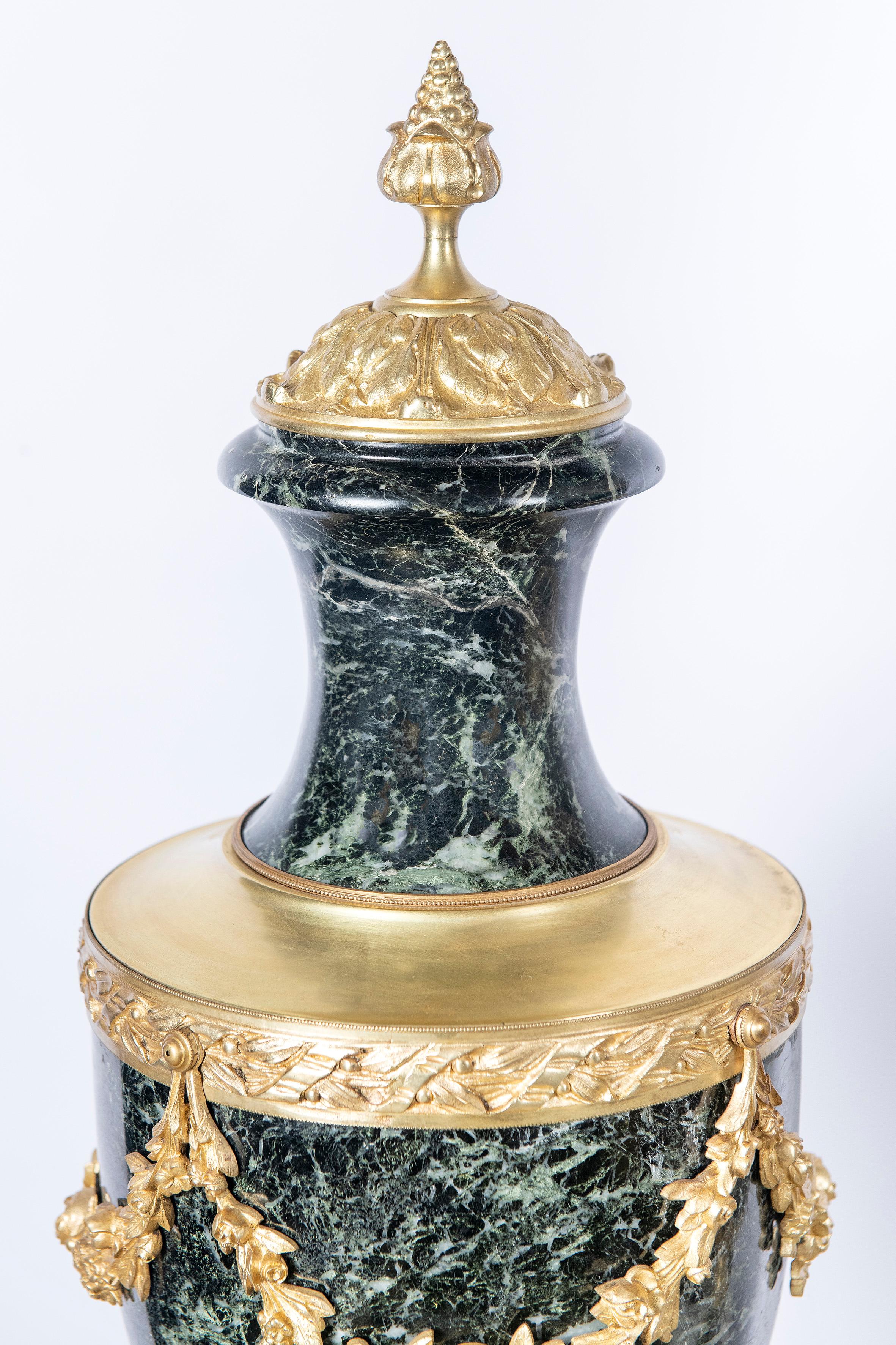 French Pair of Marble and Gilt Bronze Cassolettes, France, Late 19th Century For Sale