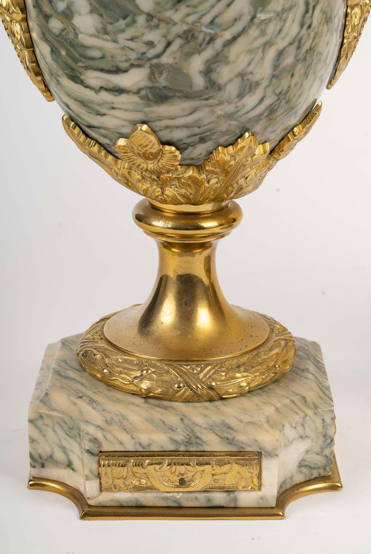 Dorato Coppia di cassette in marmo e bronzo dorato, periodo Napoleone III. in vendita