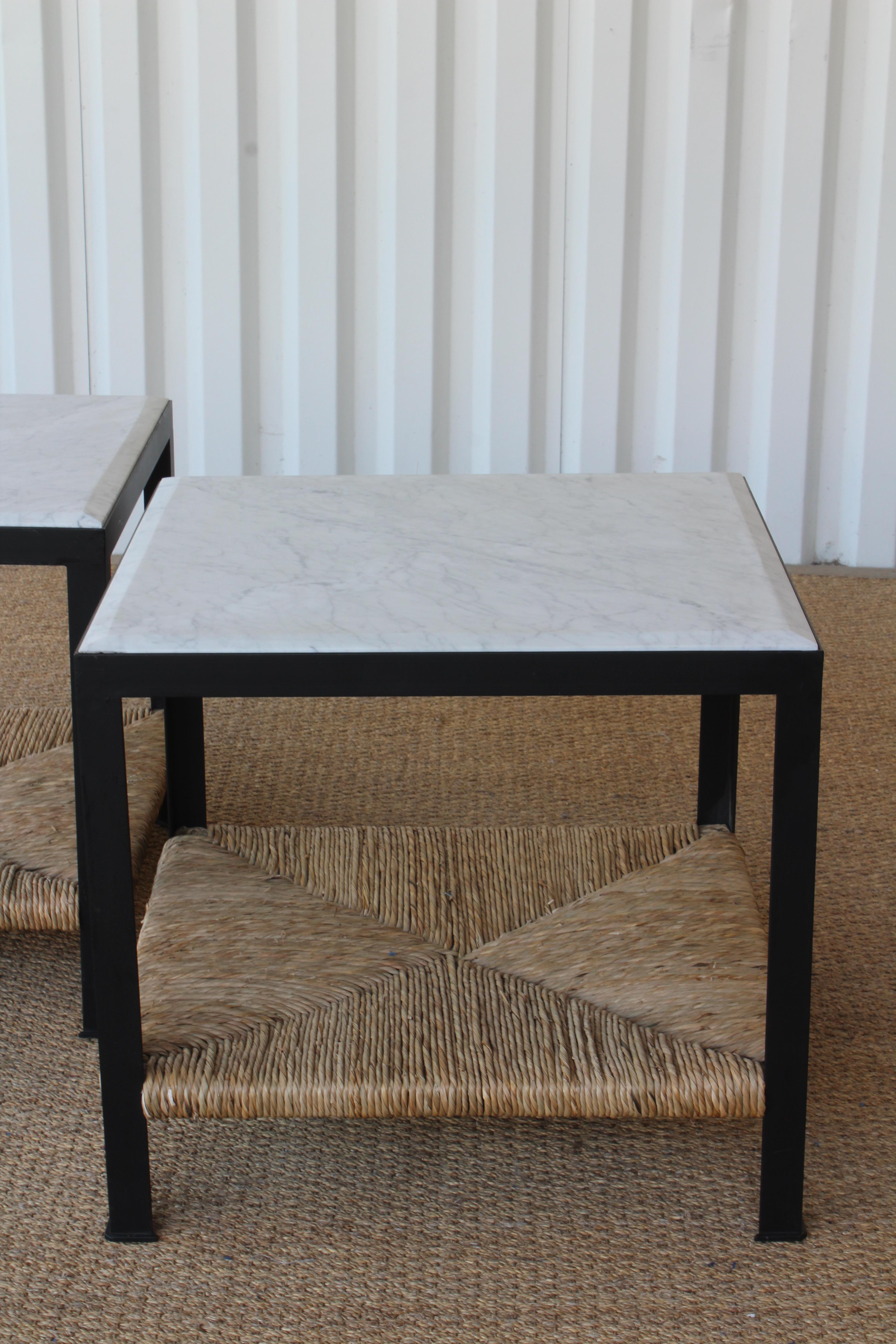 Pair of Marble and Rush Side Tables In Good Condition In Los Angeles, CA