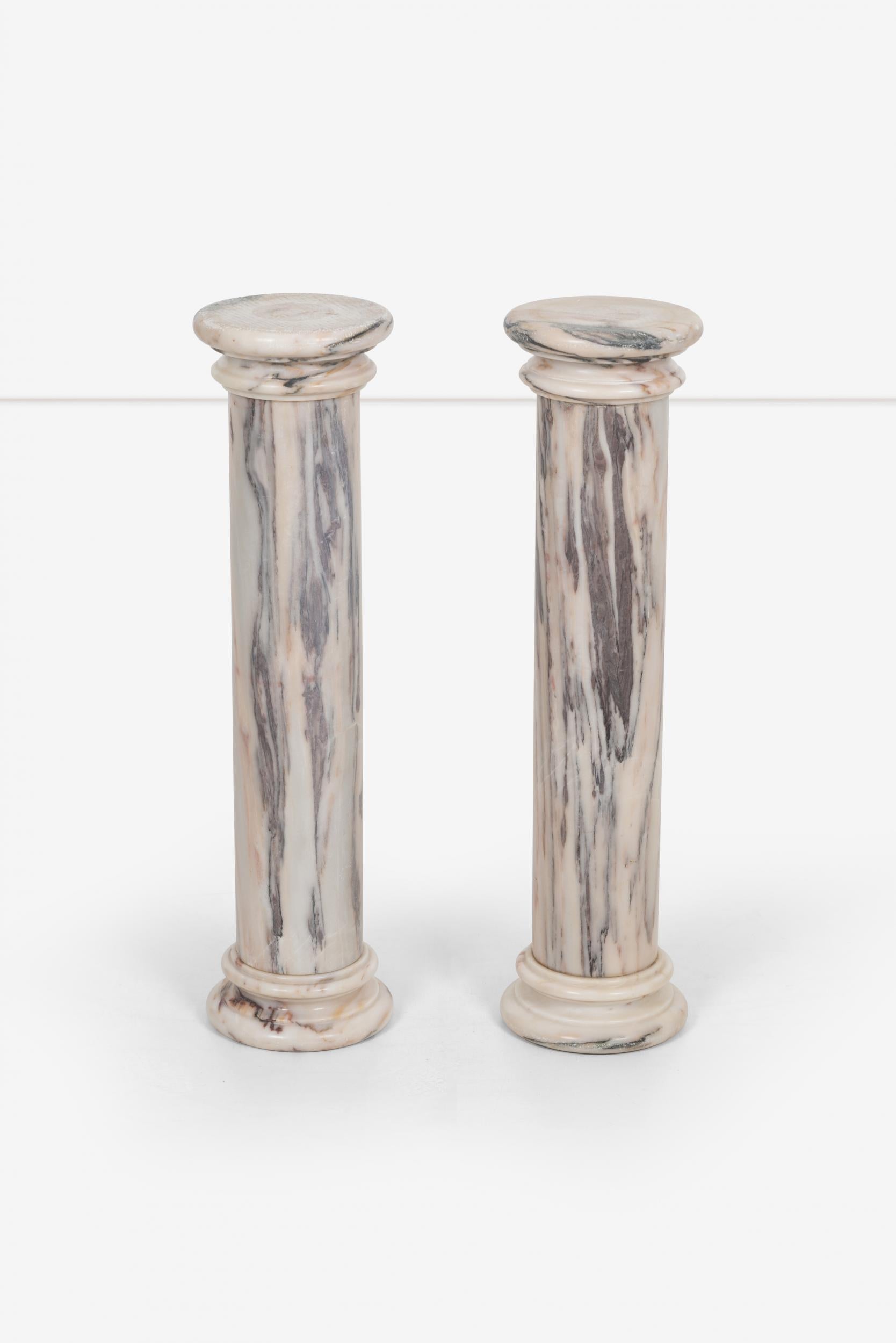 Mid-Century Modern Pair of Marble Architectural Display Columns in Calacatta Pink Quarried in Italy For Sale