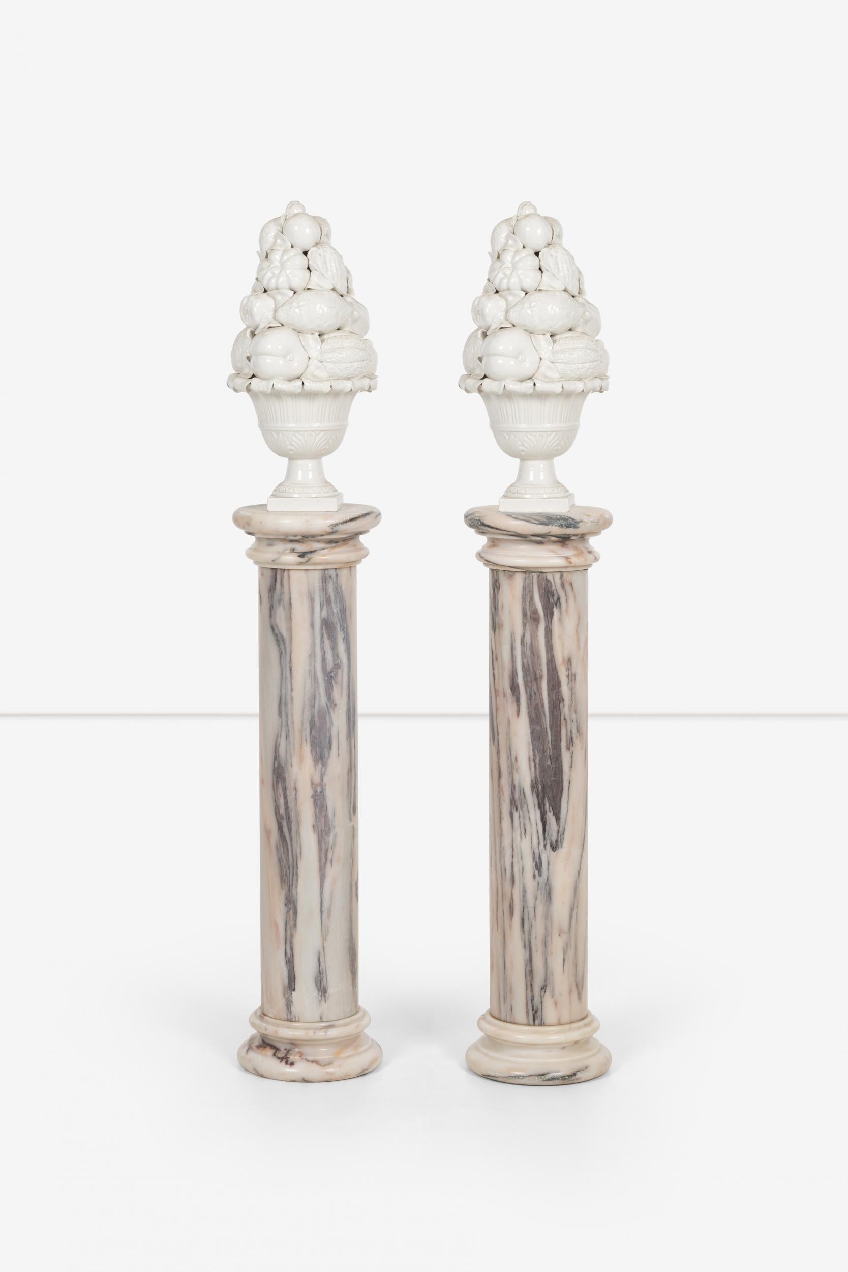 Italian Pair of Marble Architectural Display Columns in Calacatta Pink Quarried in Italy For Sale
