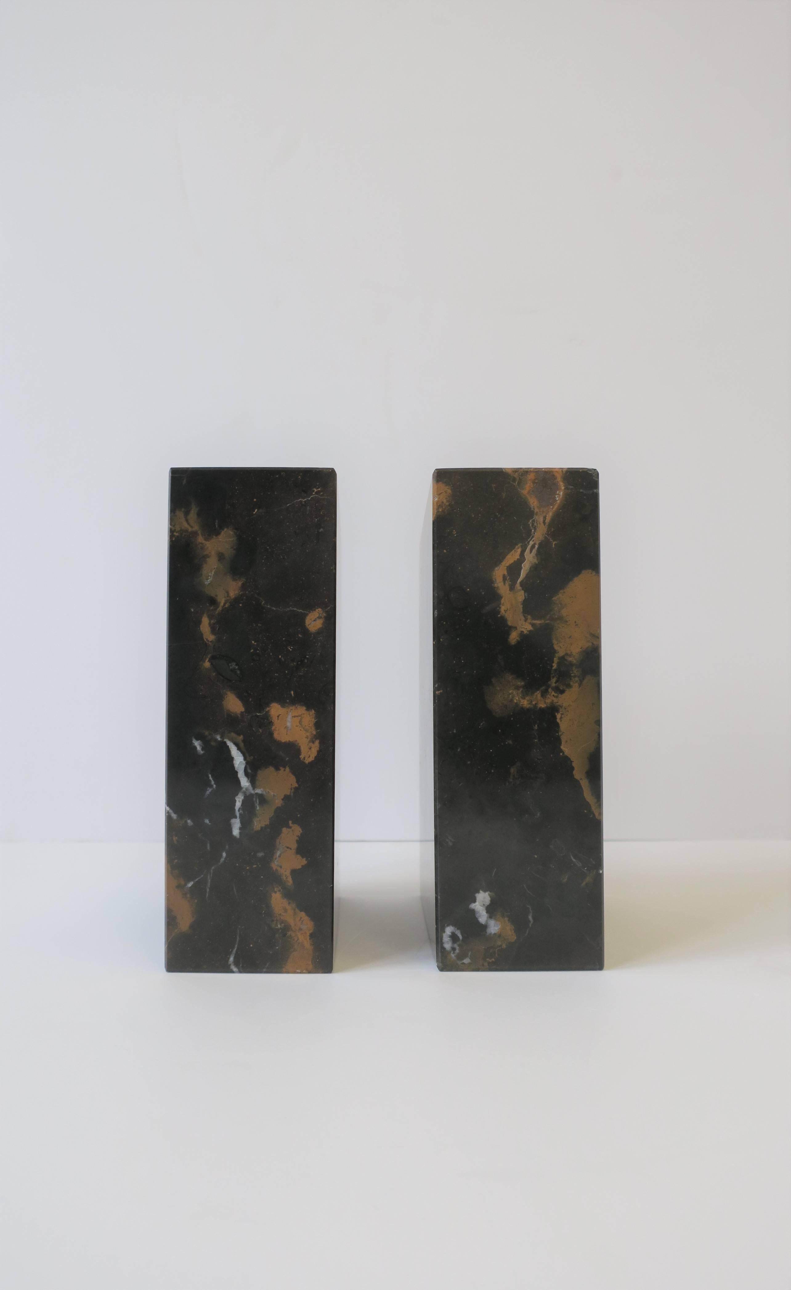 Marble Bookends, Pair For Sale 1