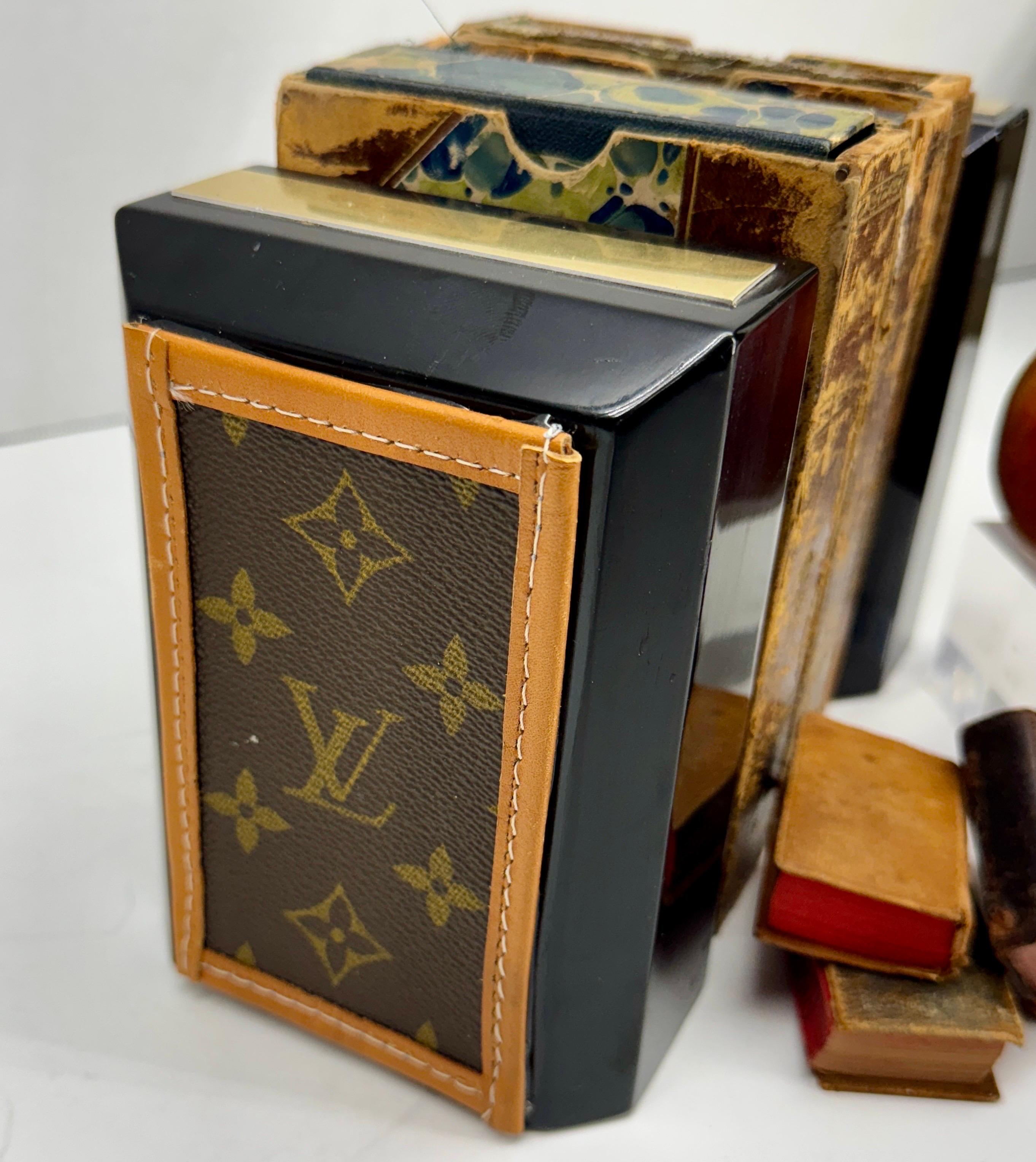 Pair of Marble Bookends with Louis Vuitton Monogram Fabric For Sale 5