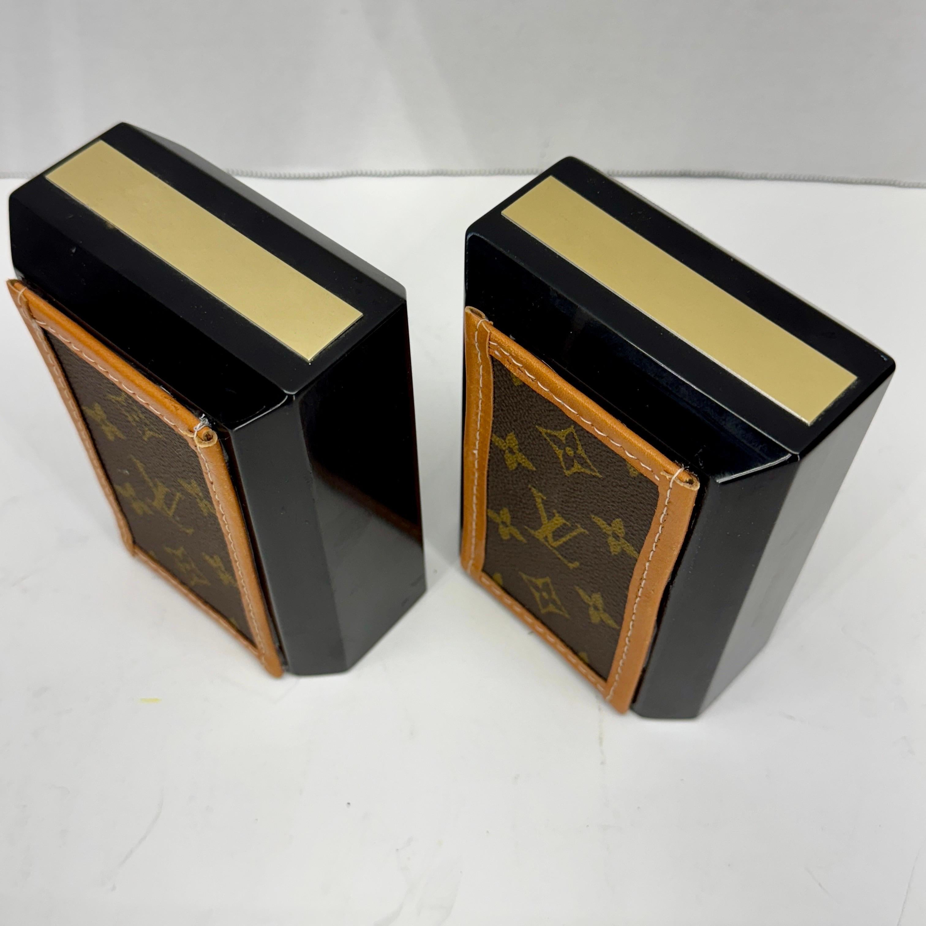20th Century Pair of Marble Bookends with Louis Vuitton Monogram Fabric For Sale