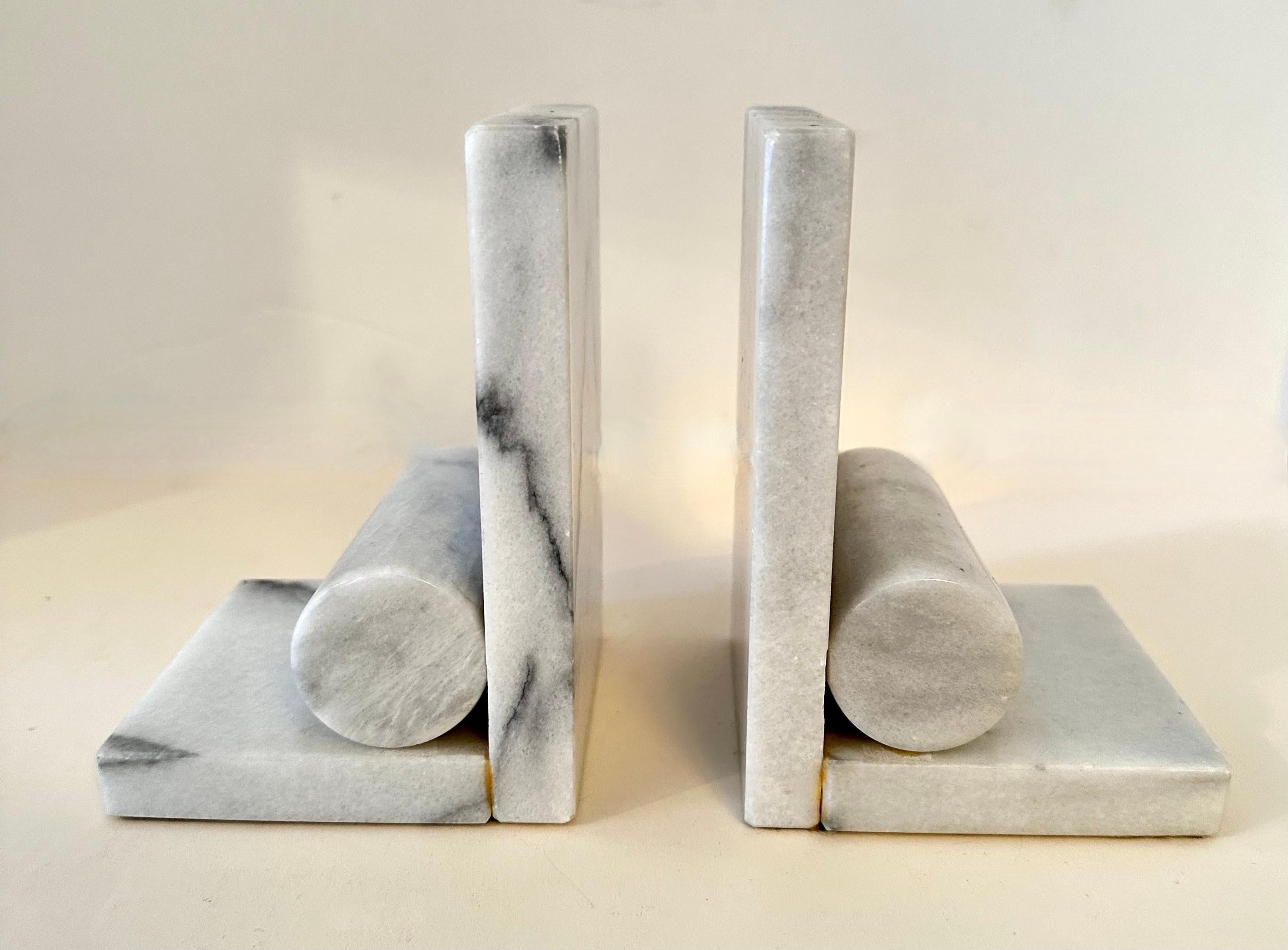 Mid-Century Modern Pair of Marble Bookends with Solid Cylinder Detail For Sale