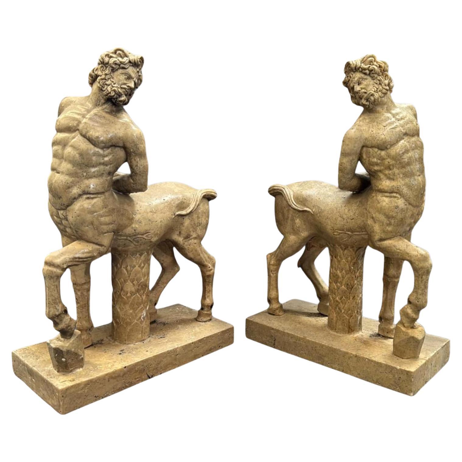 Pareja de centauros de mármol - Principios del siglo XX