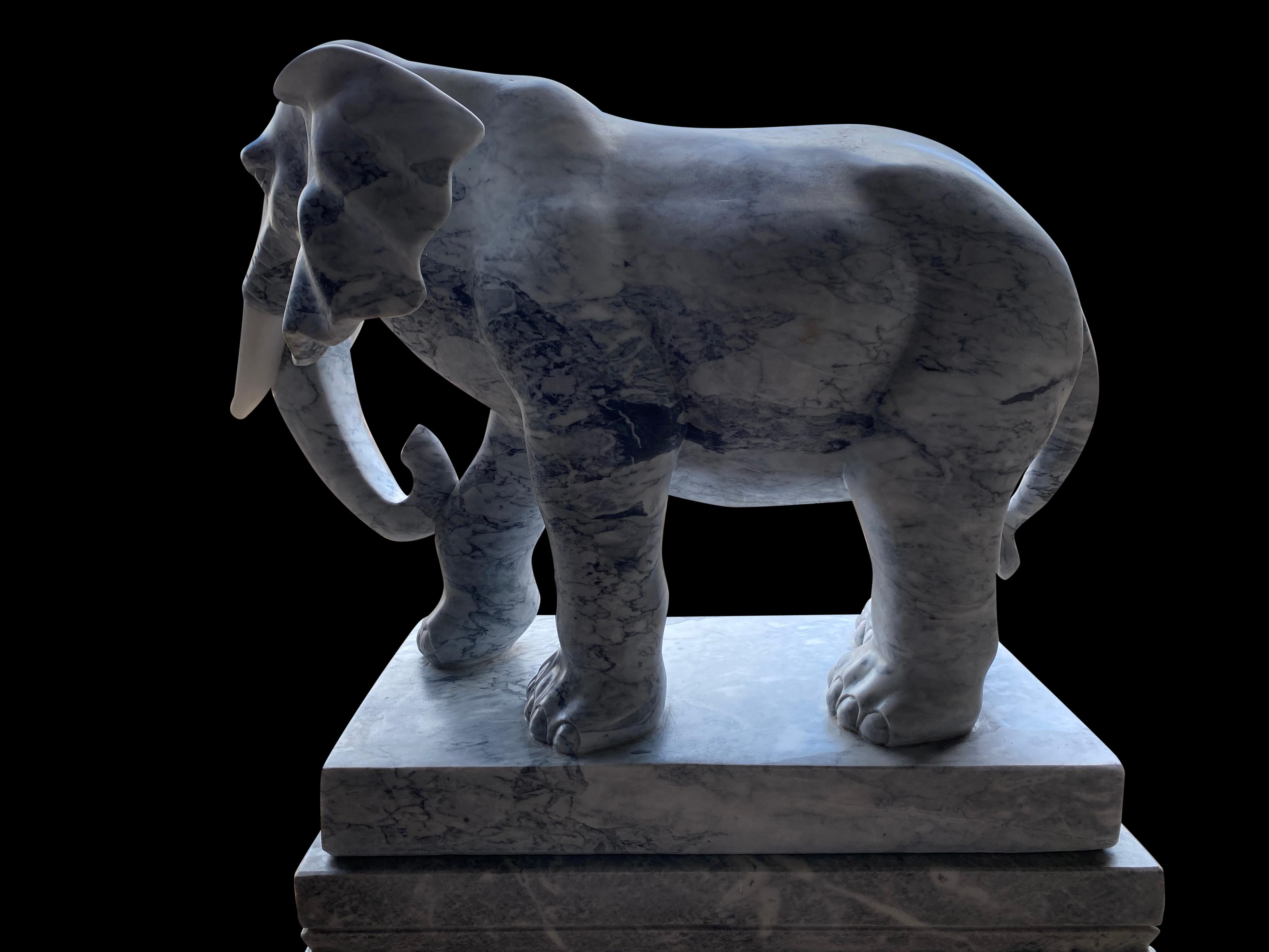 Pair of Marble Elephants on Plinths, 20th Century For Sale 13