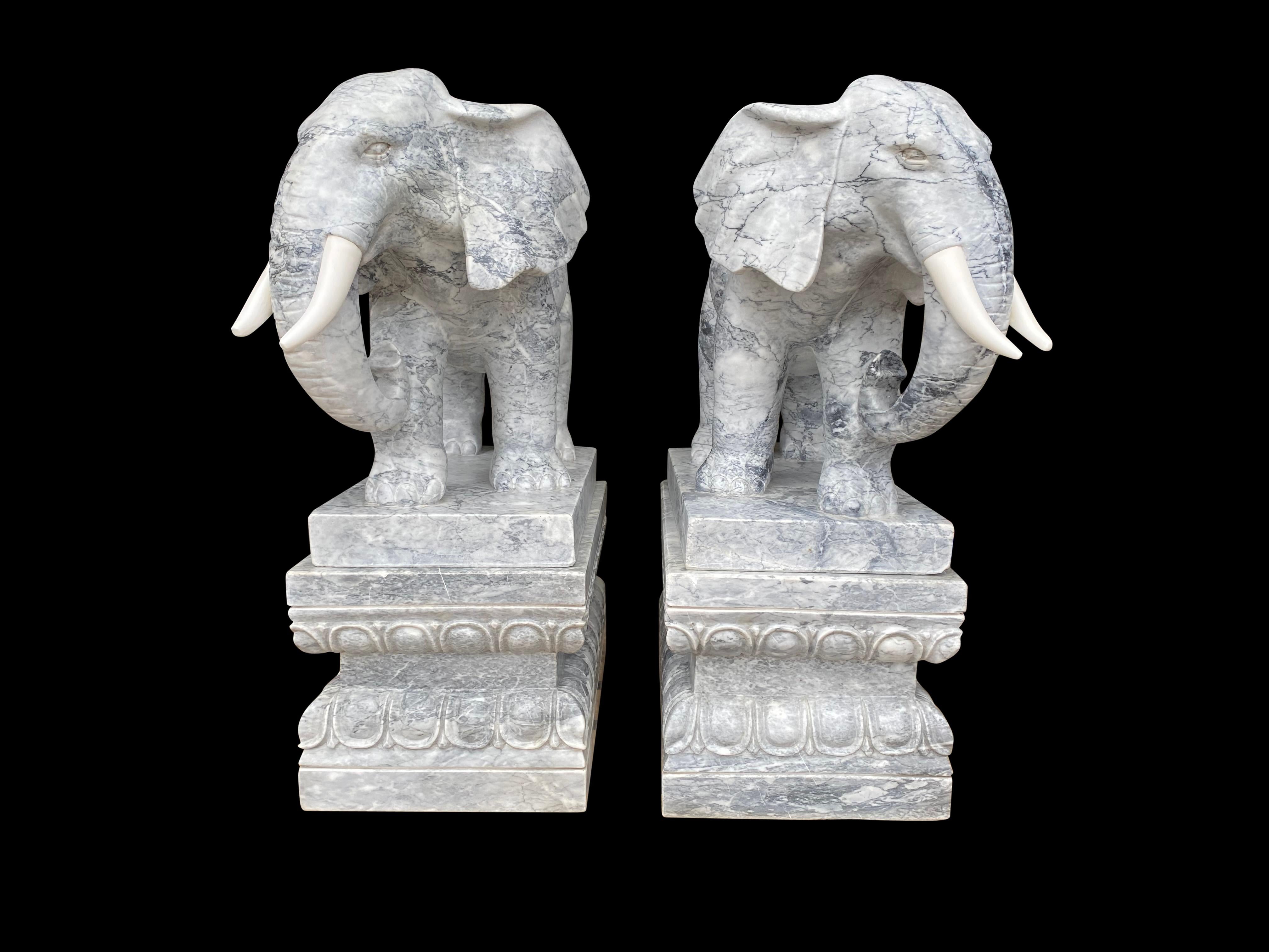 Pair of Marble Elephants on Plinths, 20th Century For Sale 4