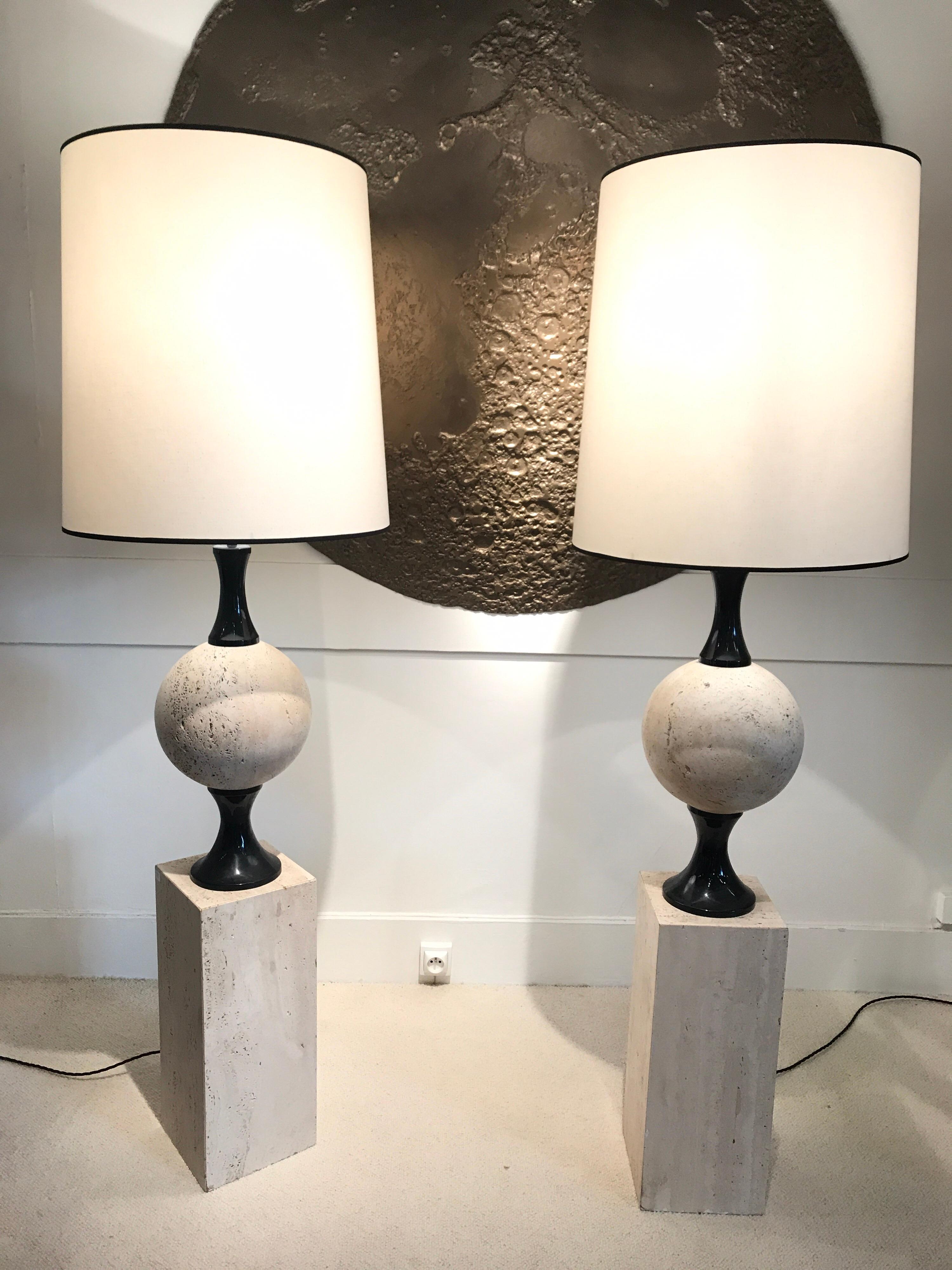 Pair of Marble Floor Lamps by Philippe Barbier In Good Condition In Saint-Ouen, FR
