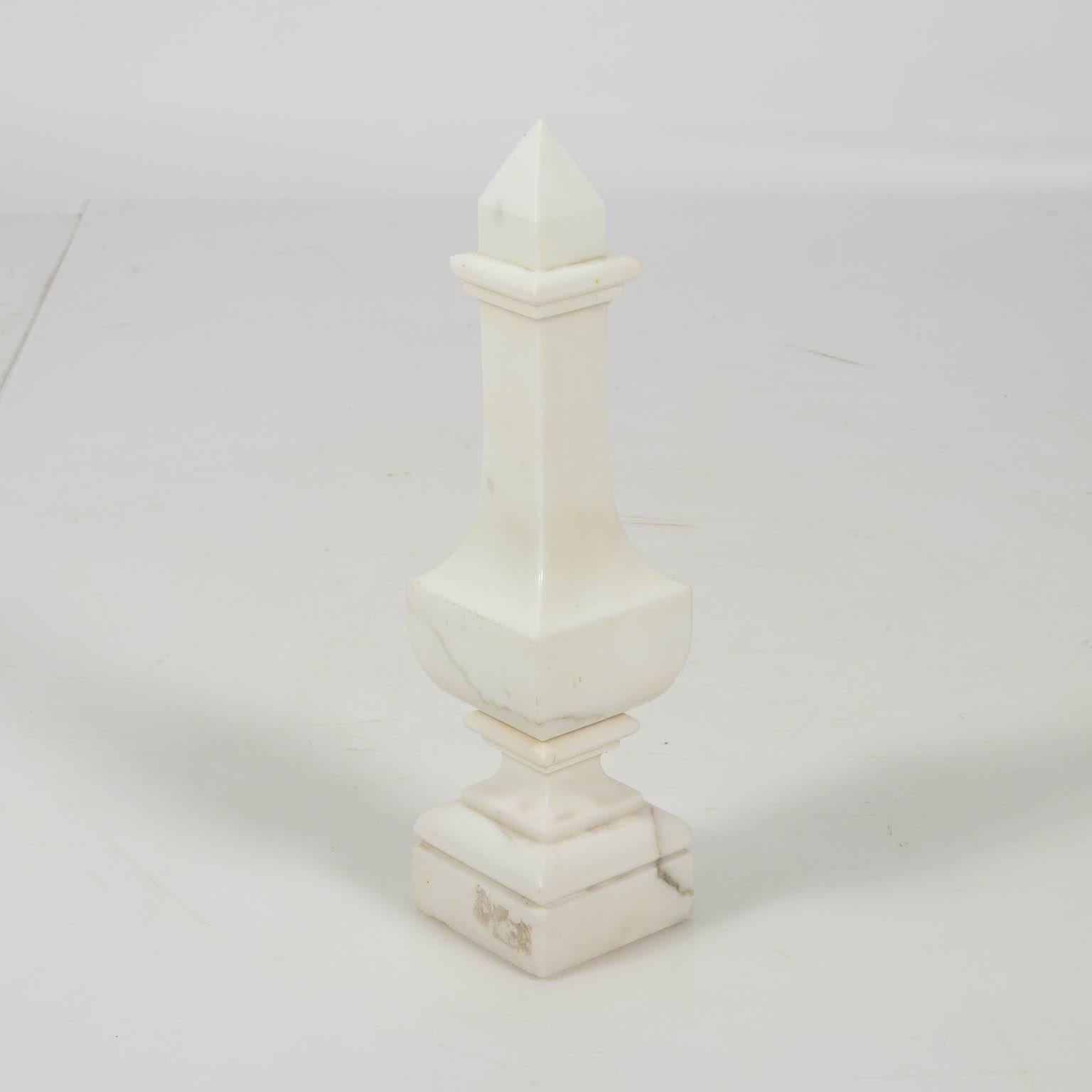 Pair of Marble Obelisks In Good Condition In Stamford, CT