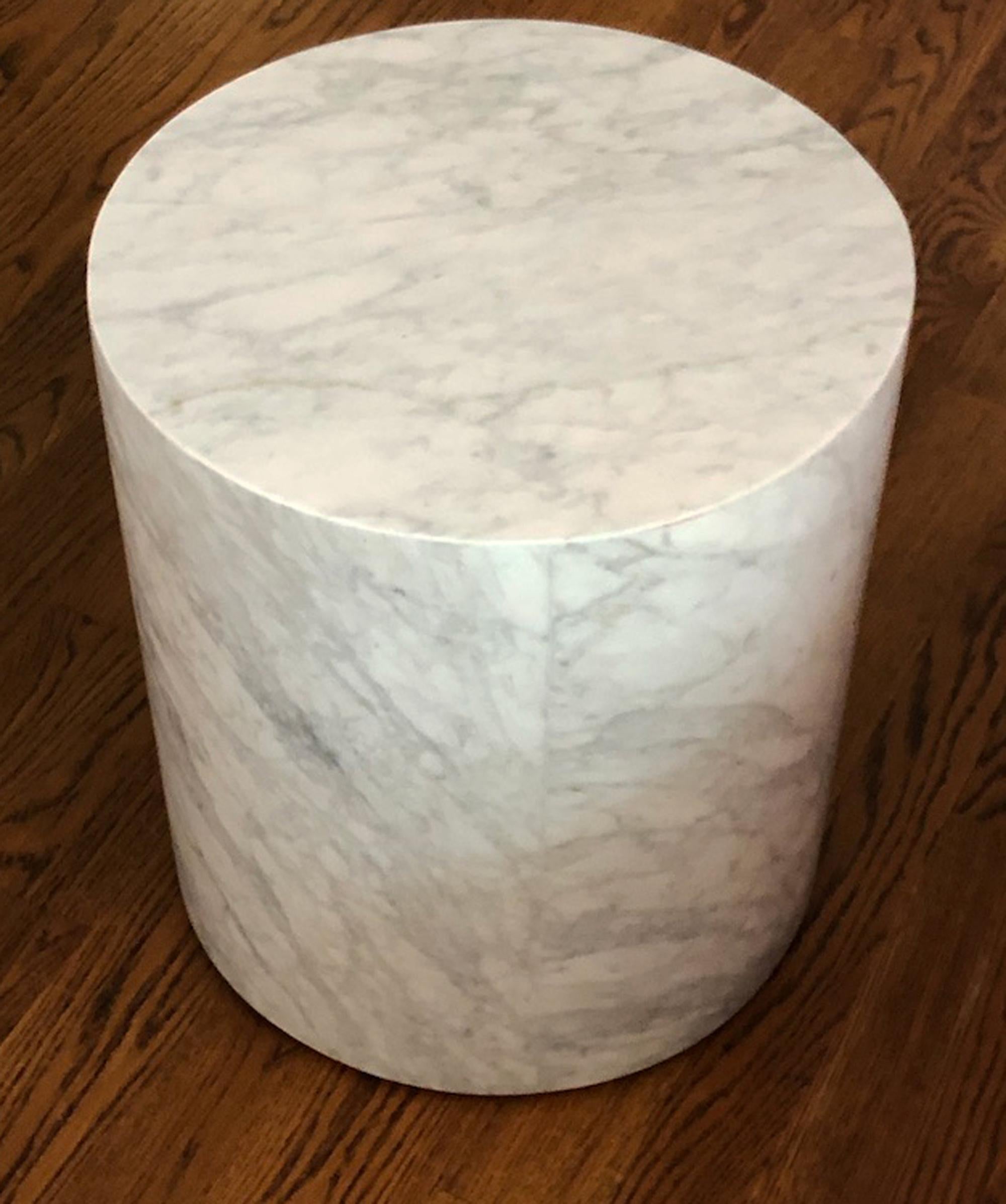Mid-Century Modern Pair of Marble Plymouth Round Side Tables
