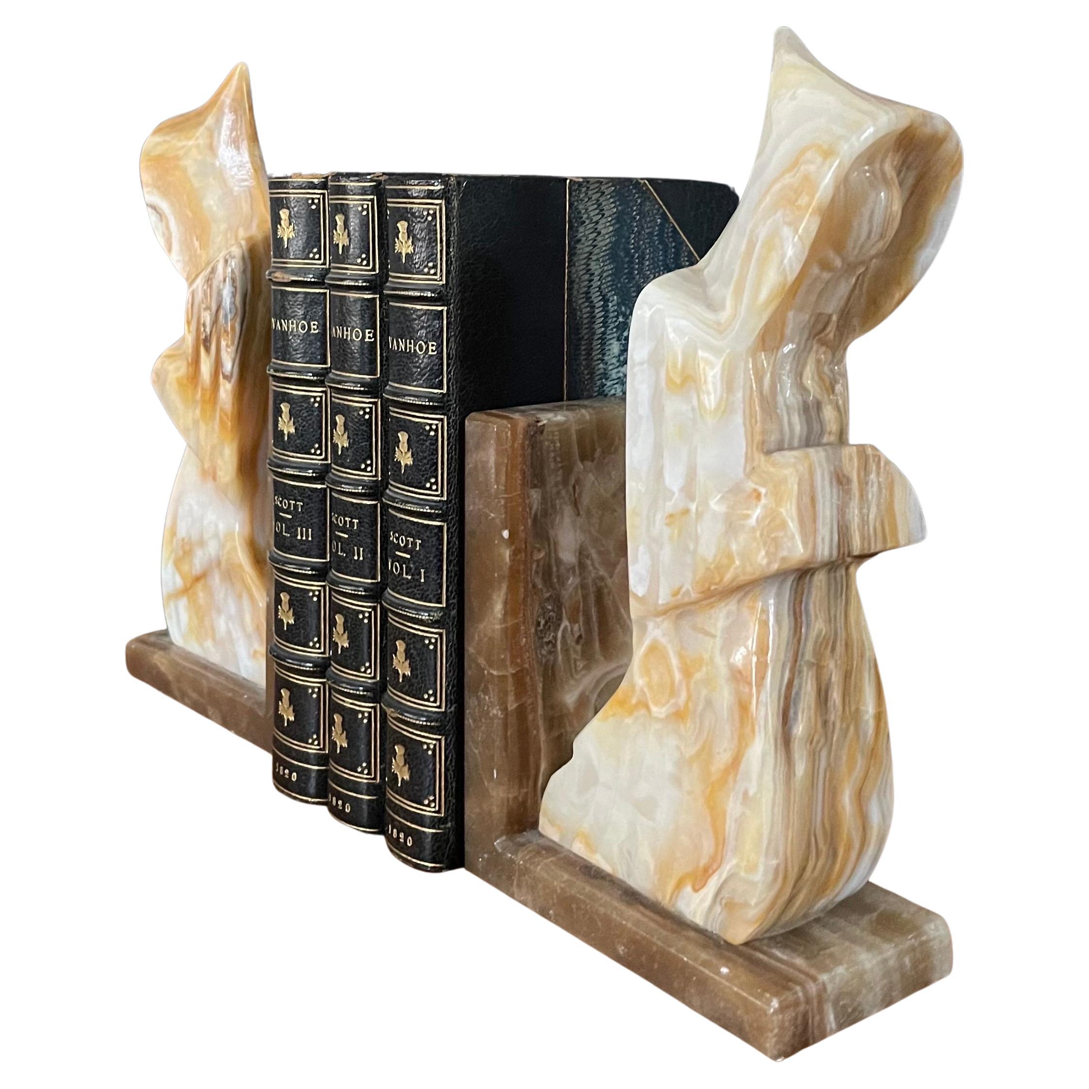 Pair of Marble Praying Monk /Scholar Bookends In Good Condition For Sale In San Diego, CA