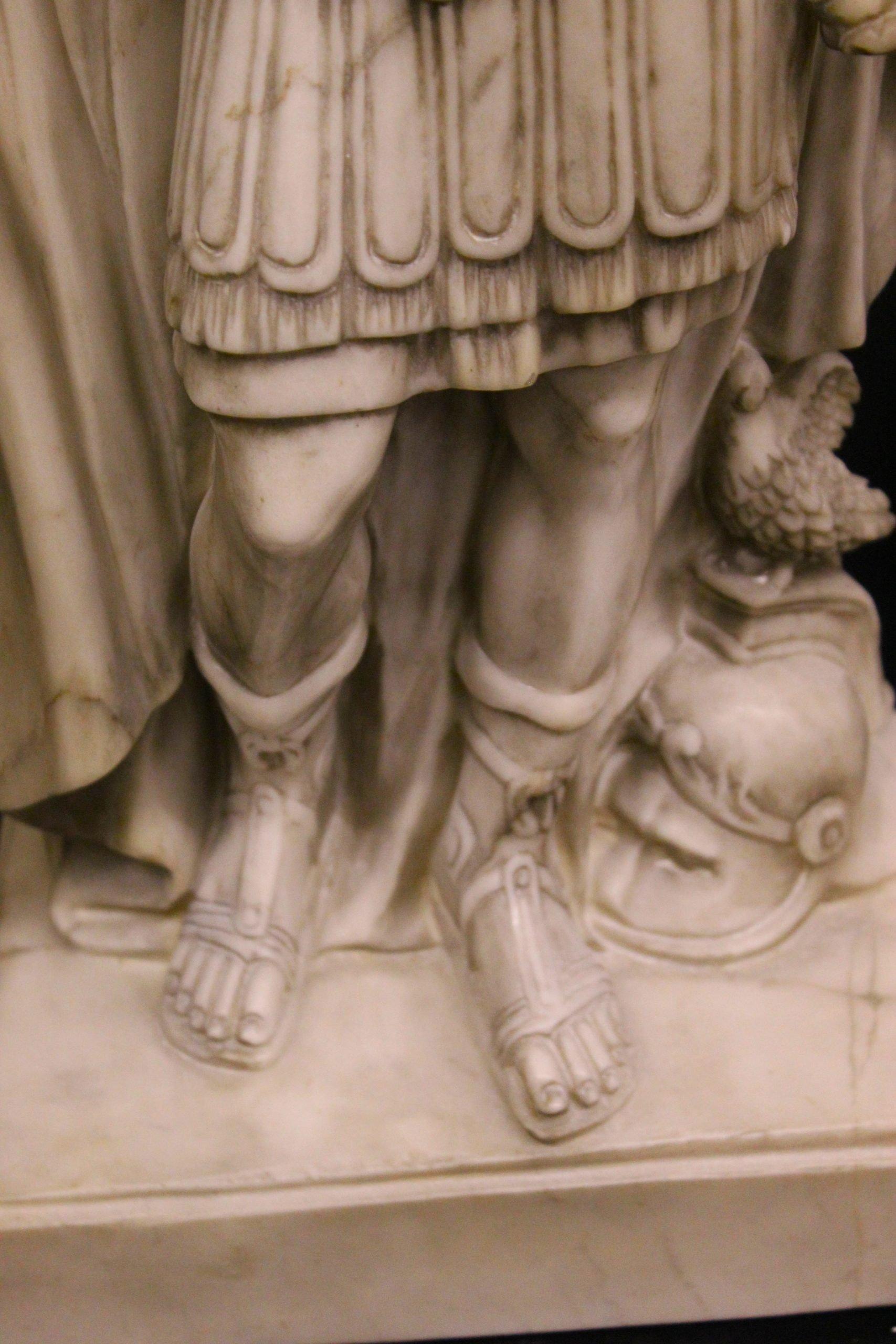 Paire de sculptures de gladiateurs romains Bon état - En vente à Rome, IT