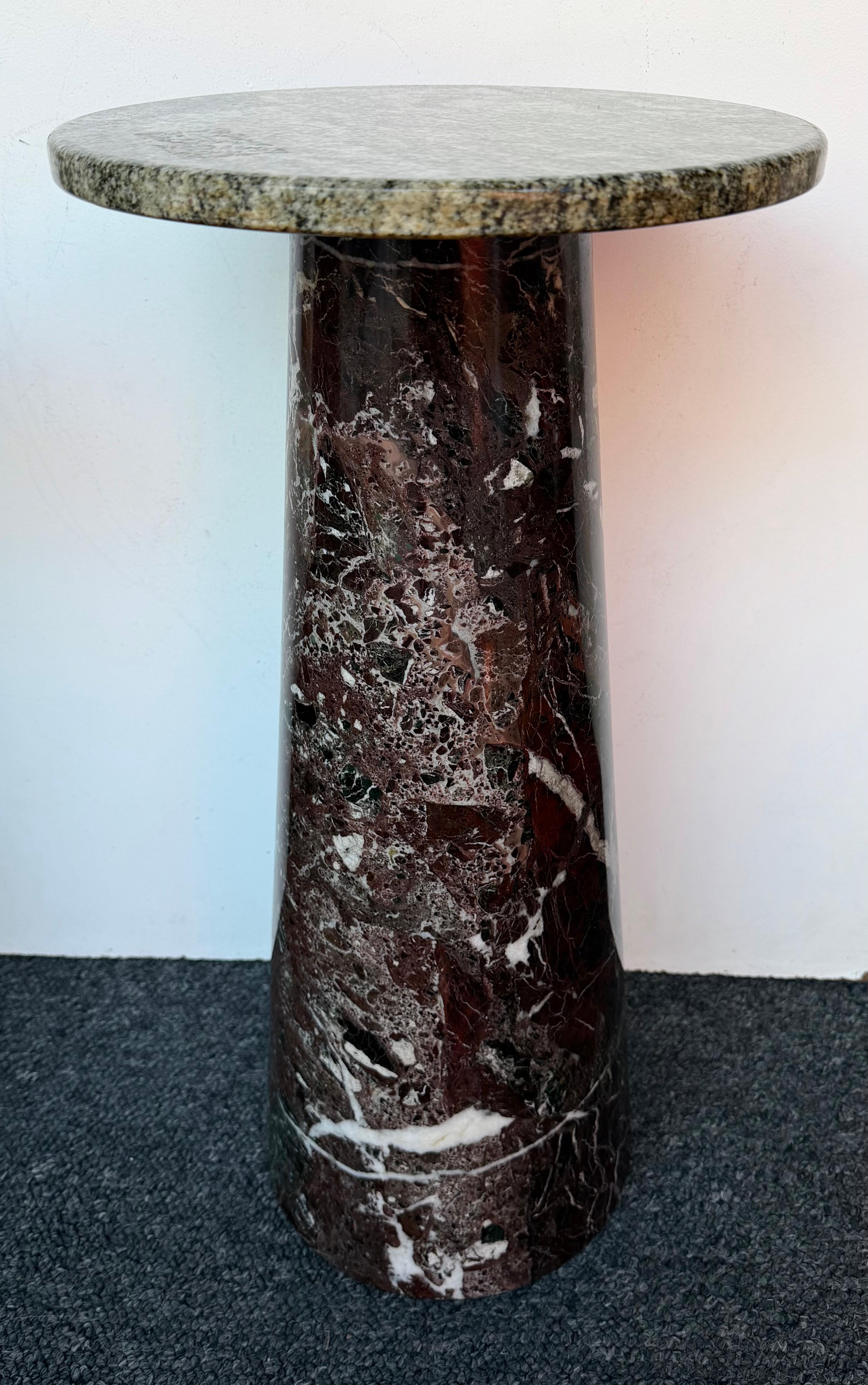 Paire de tables d'appoint en marbre, Italie, années 1980 en vente 3