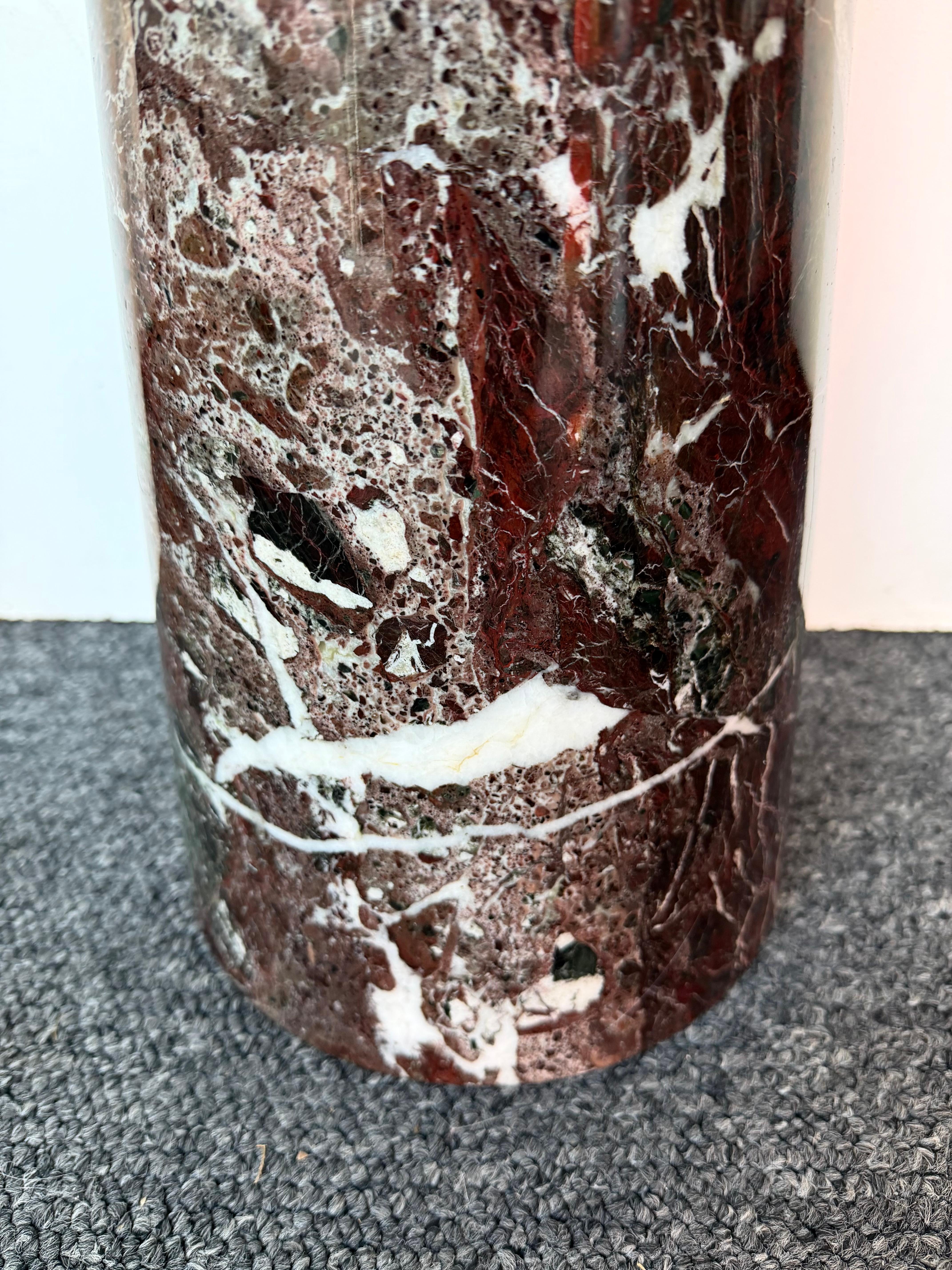 Paire de tables d'appoint en marbre, Italie, années 1980 en vente 1