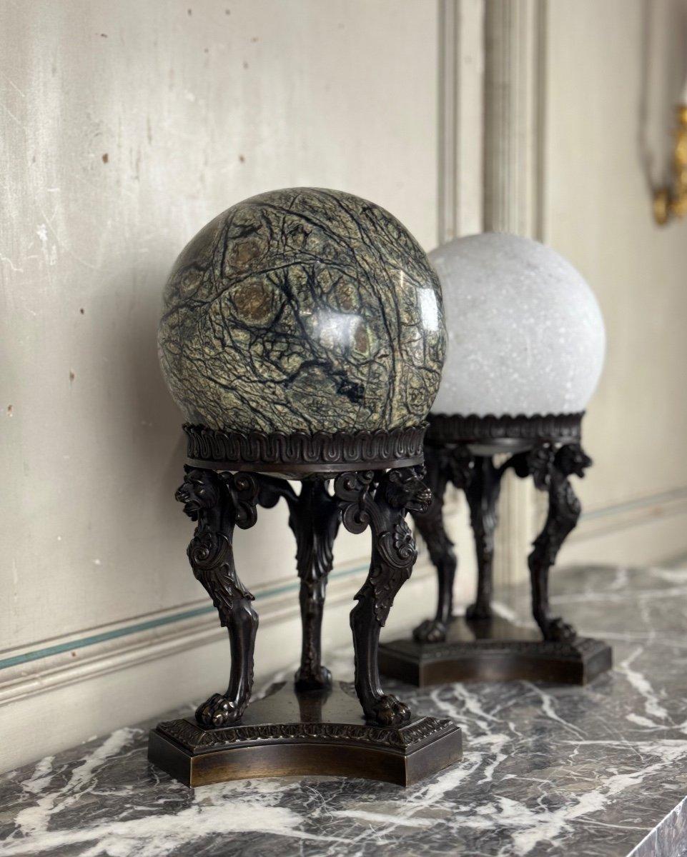 Pair Of Marble Spheres On Bronze Tripods, 19th Century For Sale 7