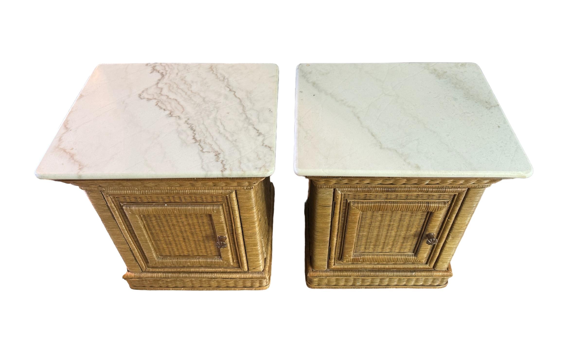 Pair of Marble Top Wicker Side Tables In Good Condition In Scottsdale, AZ