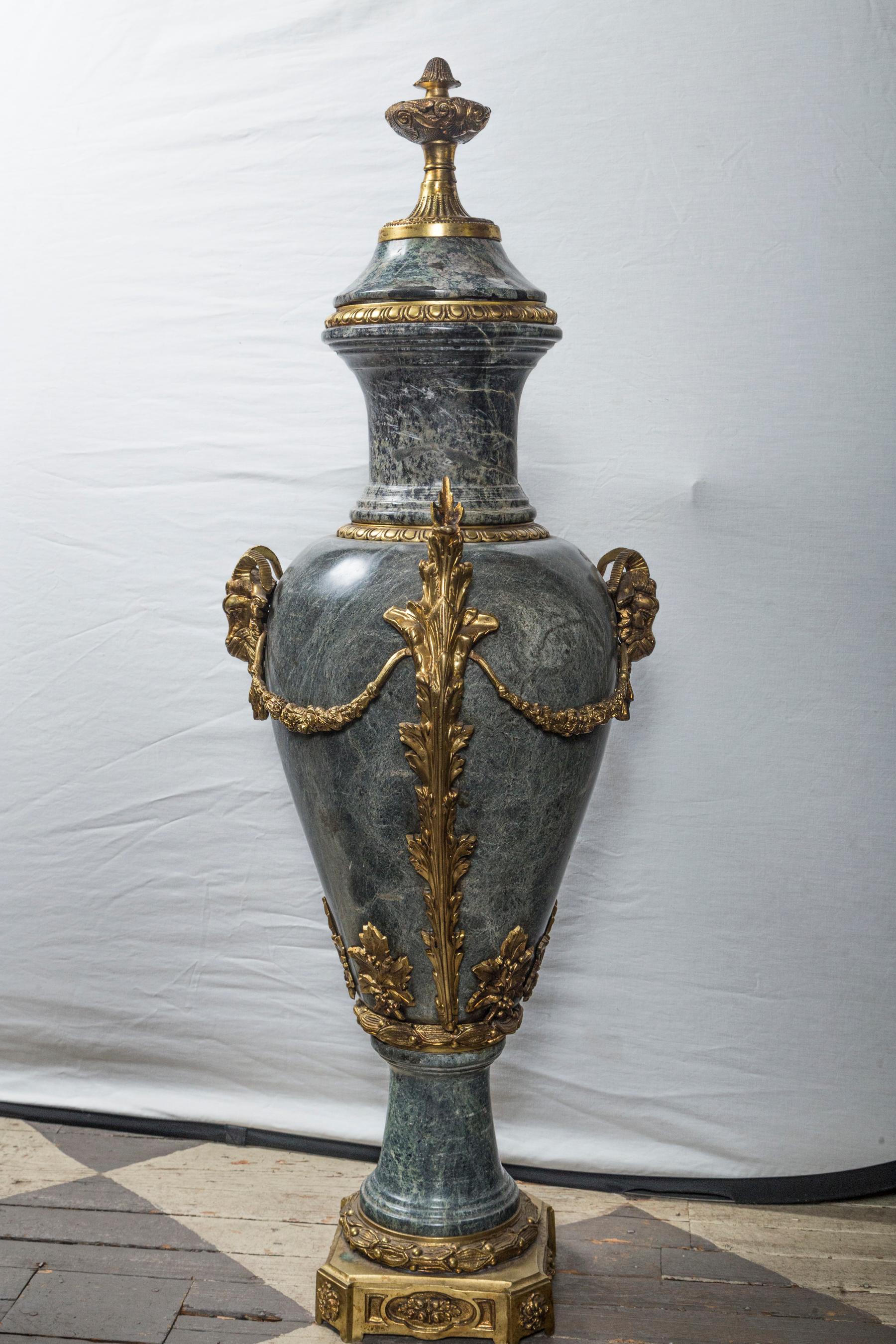 Pair of Marble Urns with Gilt Bronze Mounts For Sale 3