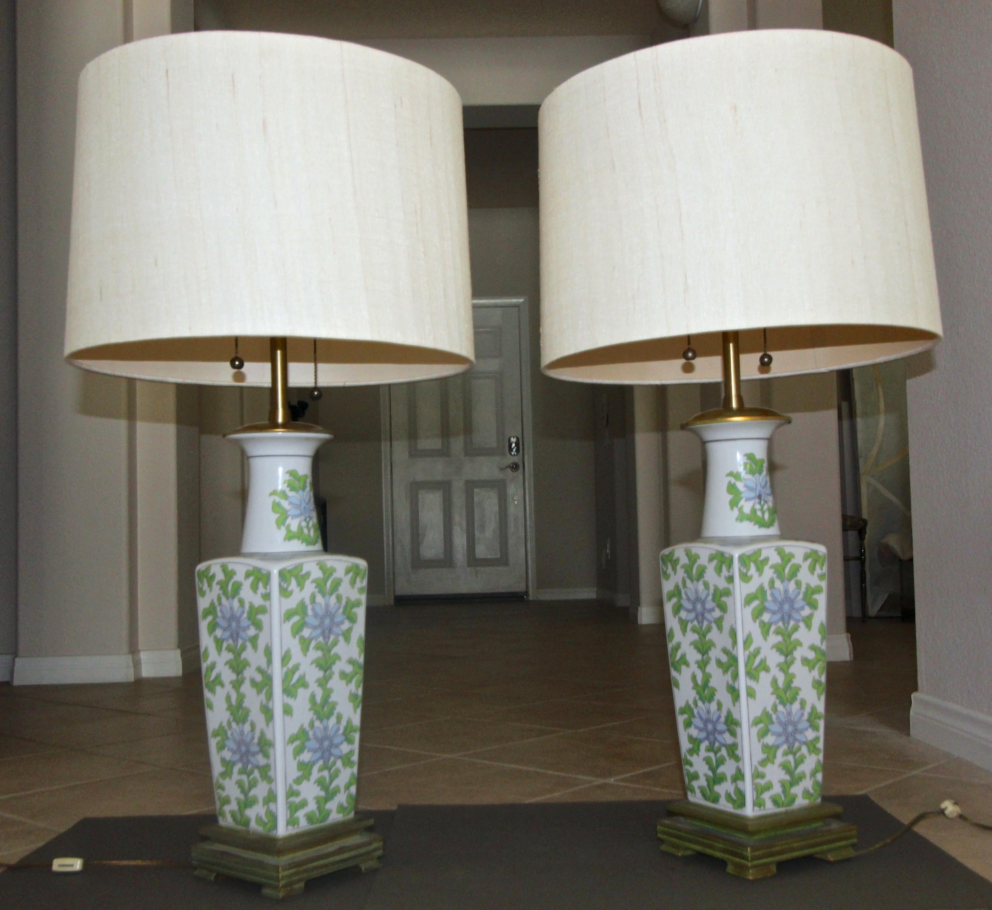 Pair of Marbro Asian Floral Porcelain Table Lamps 14