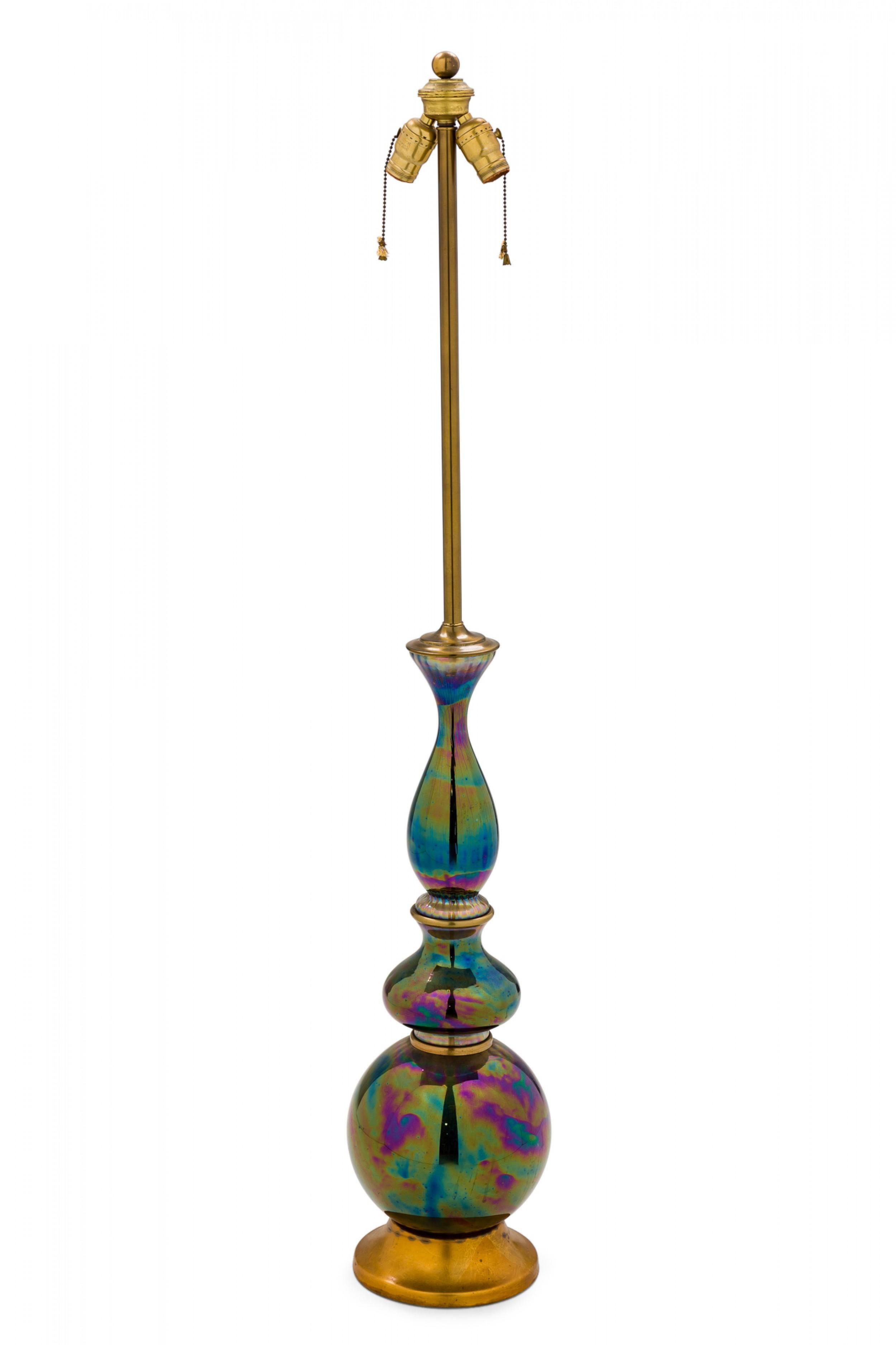 Paire de lampes de bureau Marbro en verre irisé américain du milieu du siècle dernier en vente 1