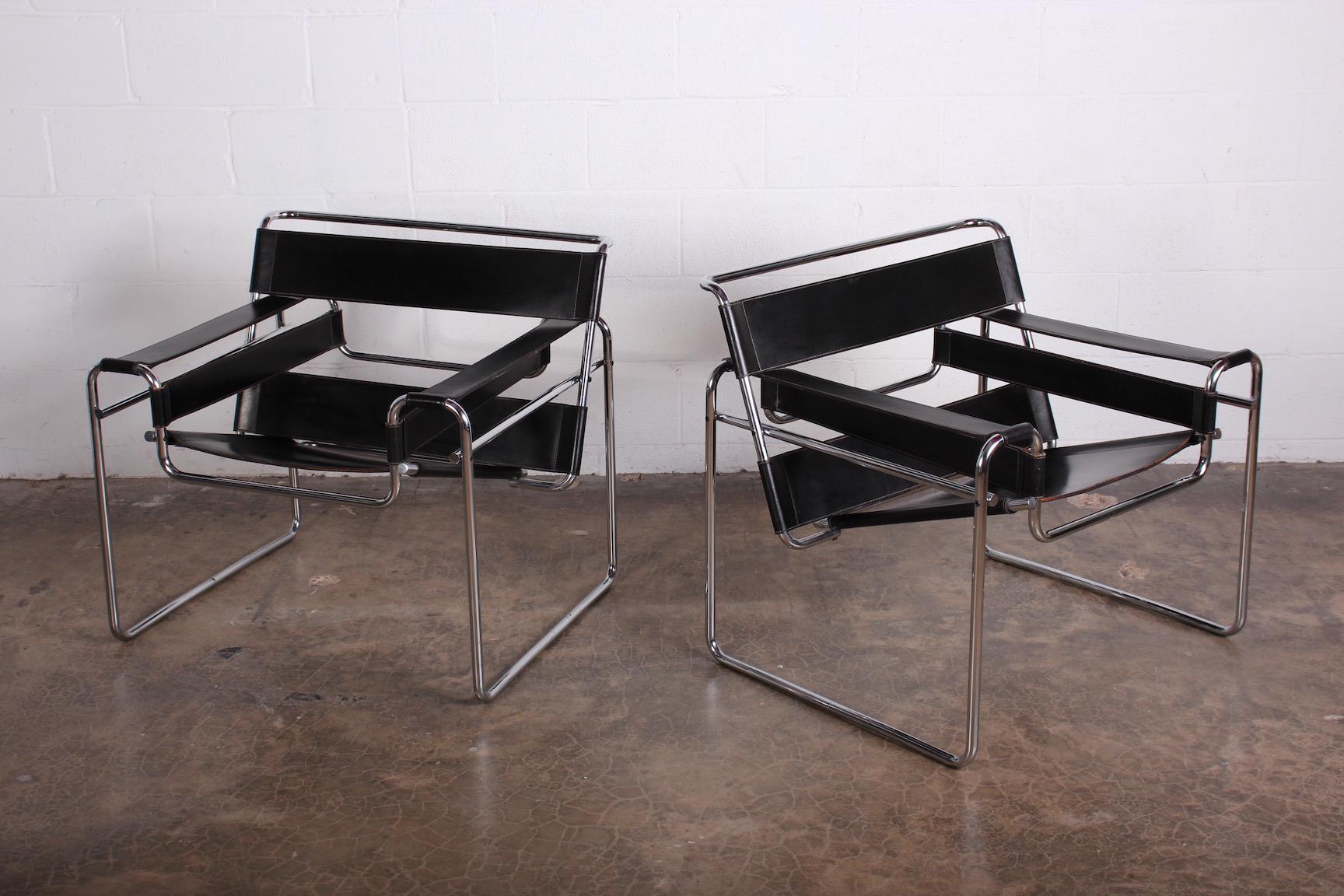 Pair of Marcel Breuer B3 Wassily Chairs for Gavina Knoll, 1971 In Good Condition In Dallas, TX