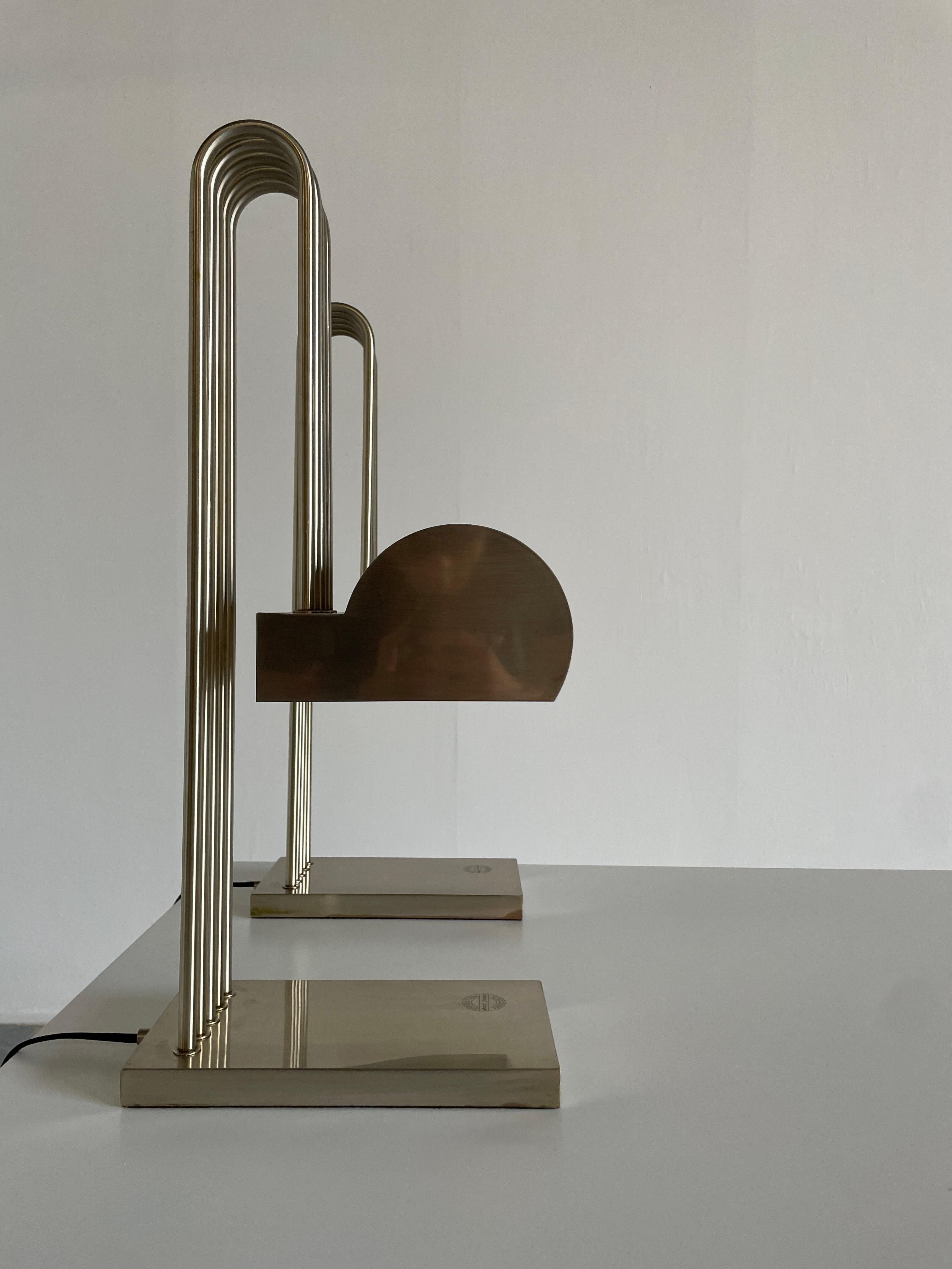 Pair of Marcel Breuer Bauhaus Table Lamps for the Paris Exhibition 1925, France 3