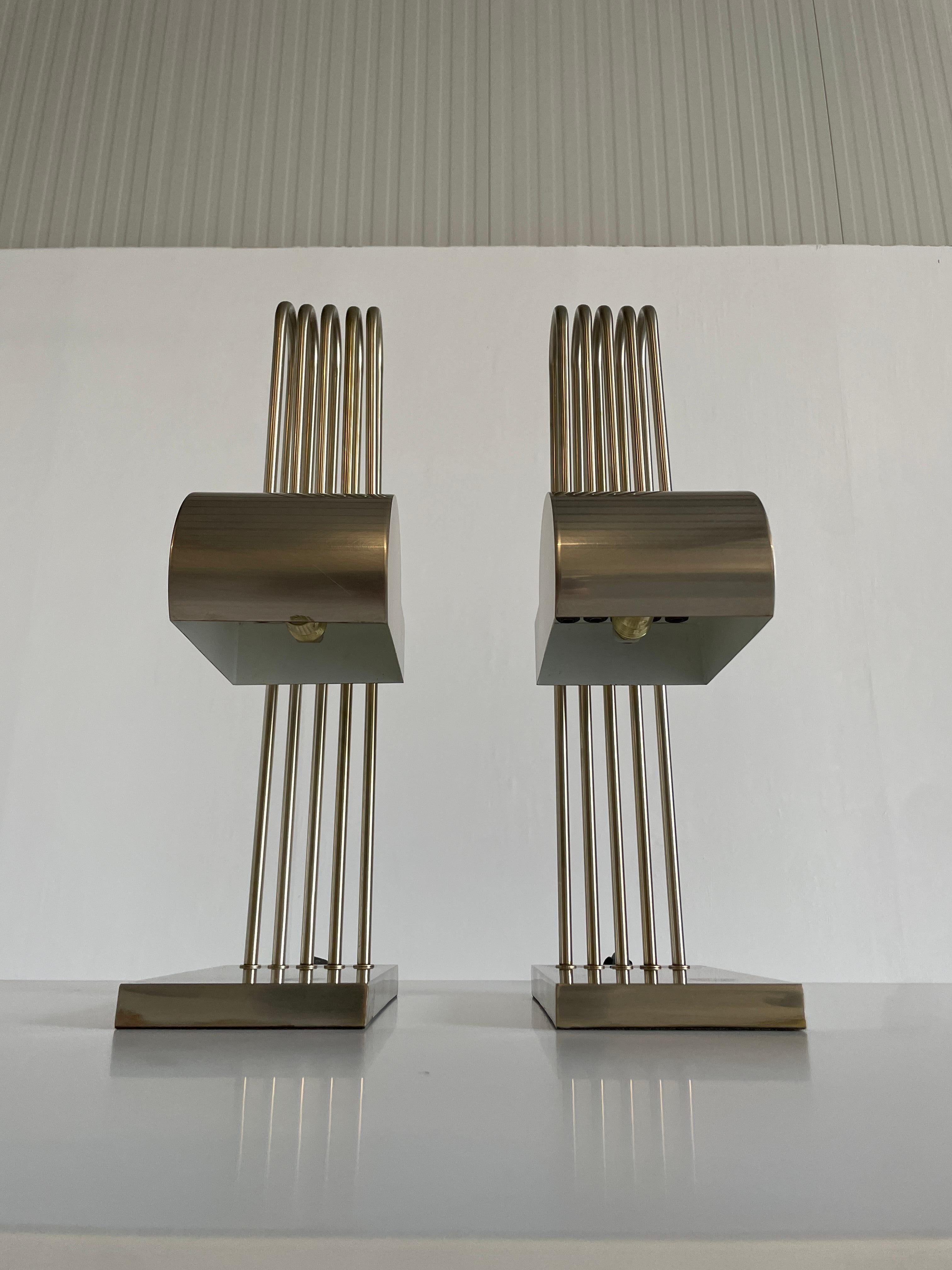 Pair of Marcel Breuer Bauhaus Table Lamps for the Paris Exhibition 1925, France 2