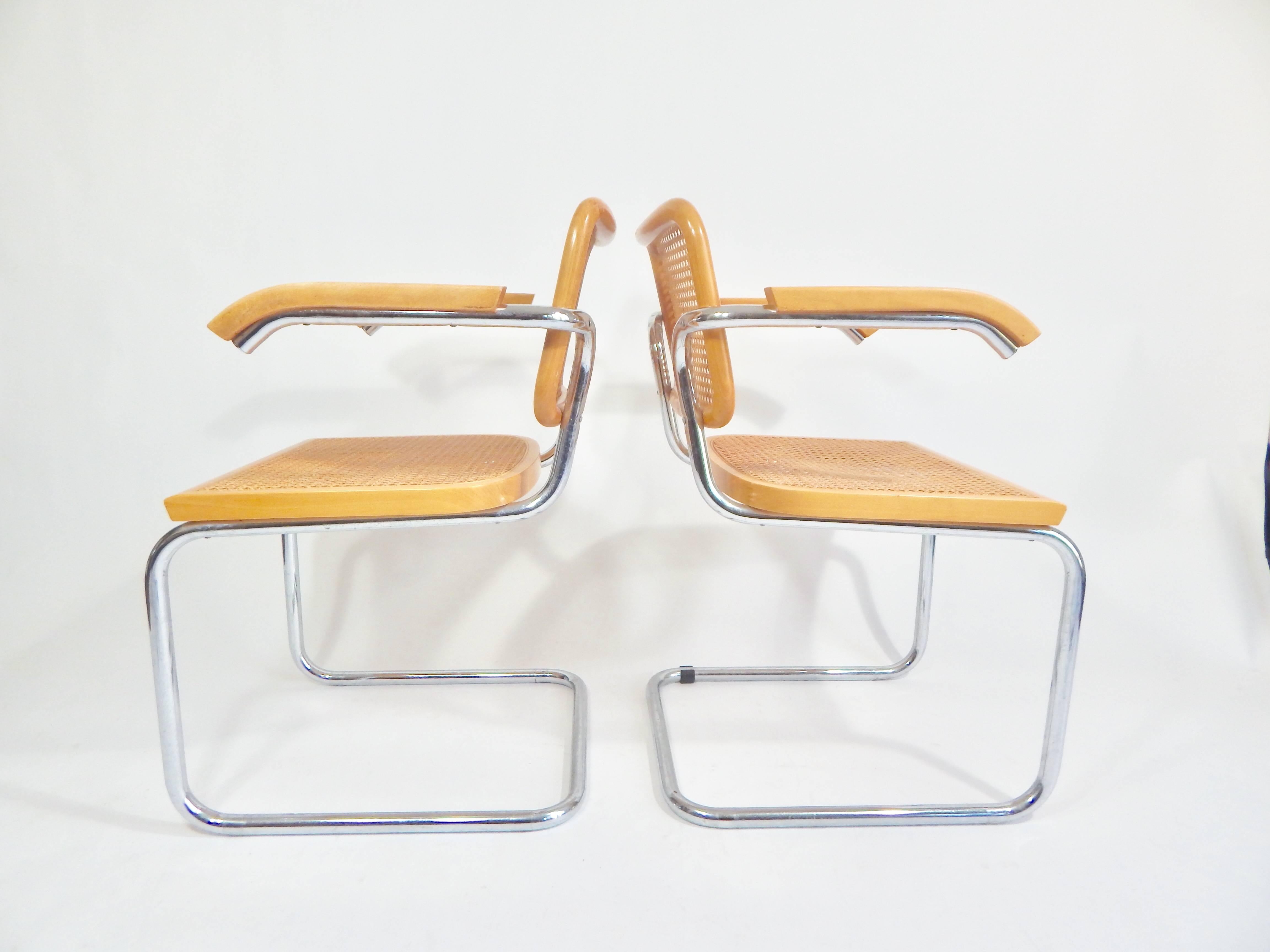 Pair of Marcel Breuer Cesca Chairs, 1970s In Good Condition In New York, NY