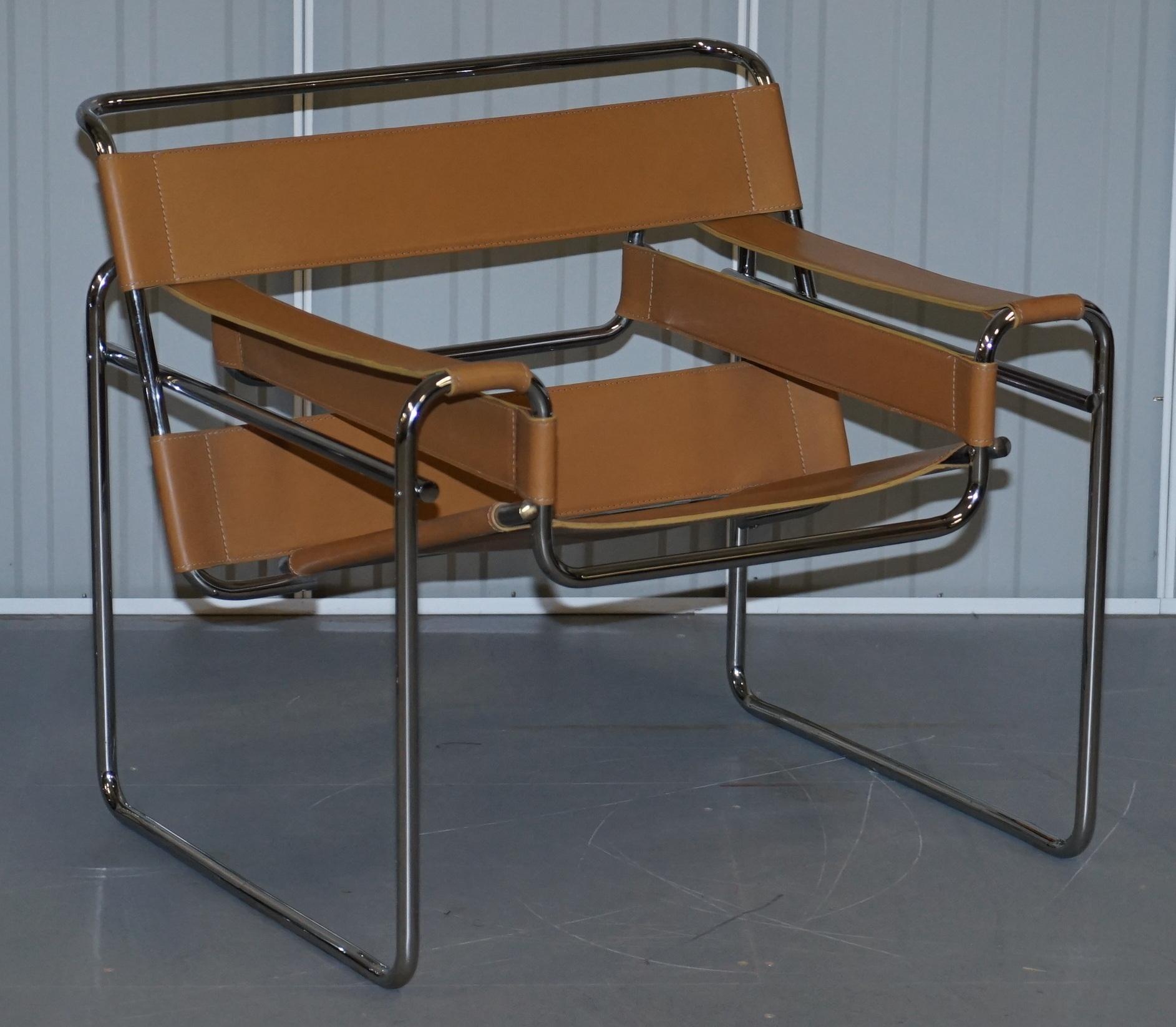 We are delighted to offer for sale this stunning pair of vintage 1980s Marcel Breuer for Fasem Wassily B3 tan brown leather armchairs

A timeless design Classic, upholstered in tan leather hide and with a tubular chrome frame, these chairs are