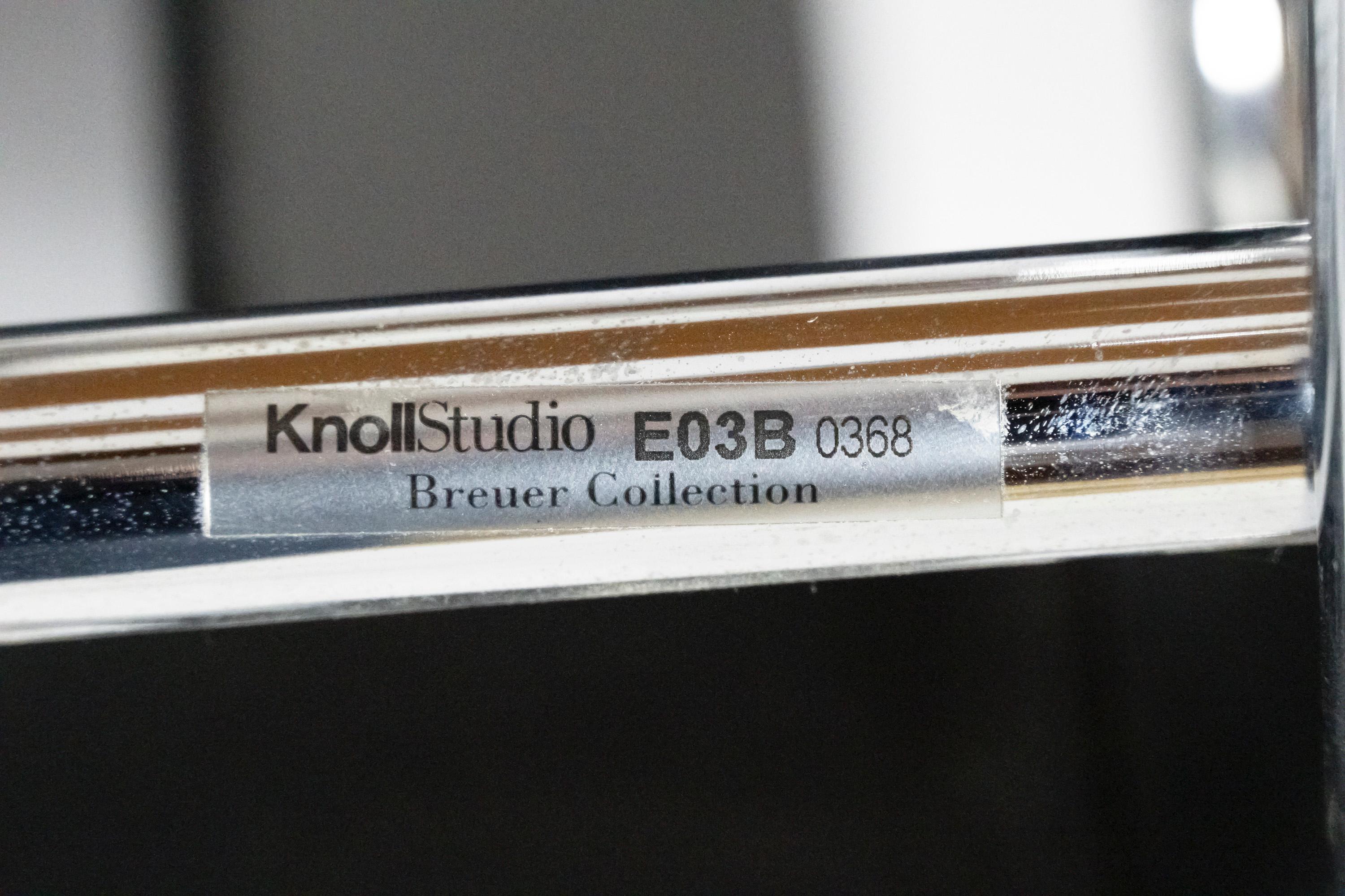 Ein Paar Wassily-Loungesessel von Marcel Breuer, signiert Knoll Studio im Angebot 2