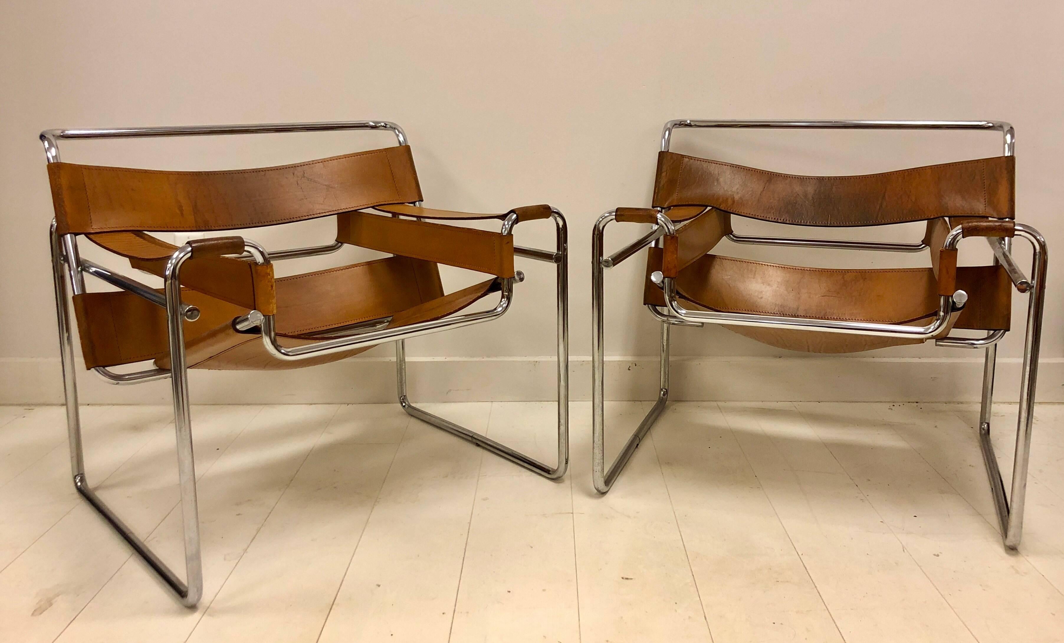Mid-20th Century Pair of Marcel Breuer Wassily Chairs