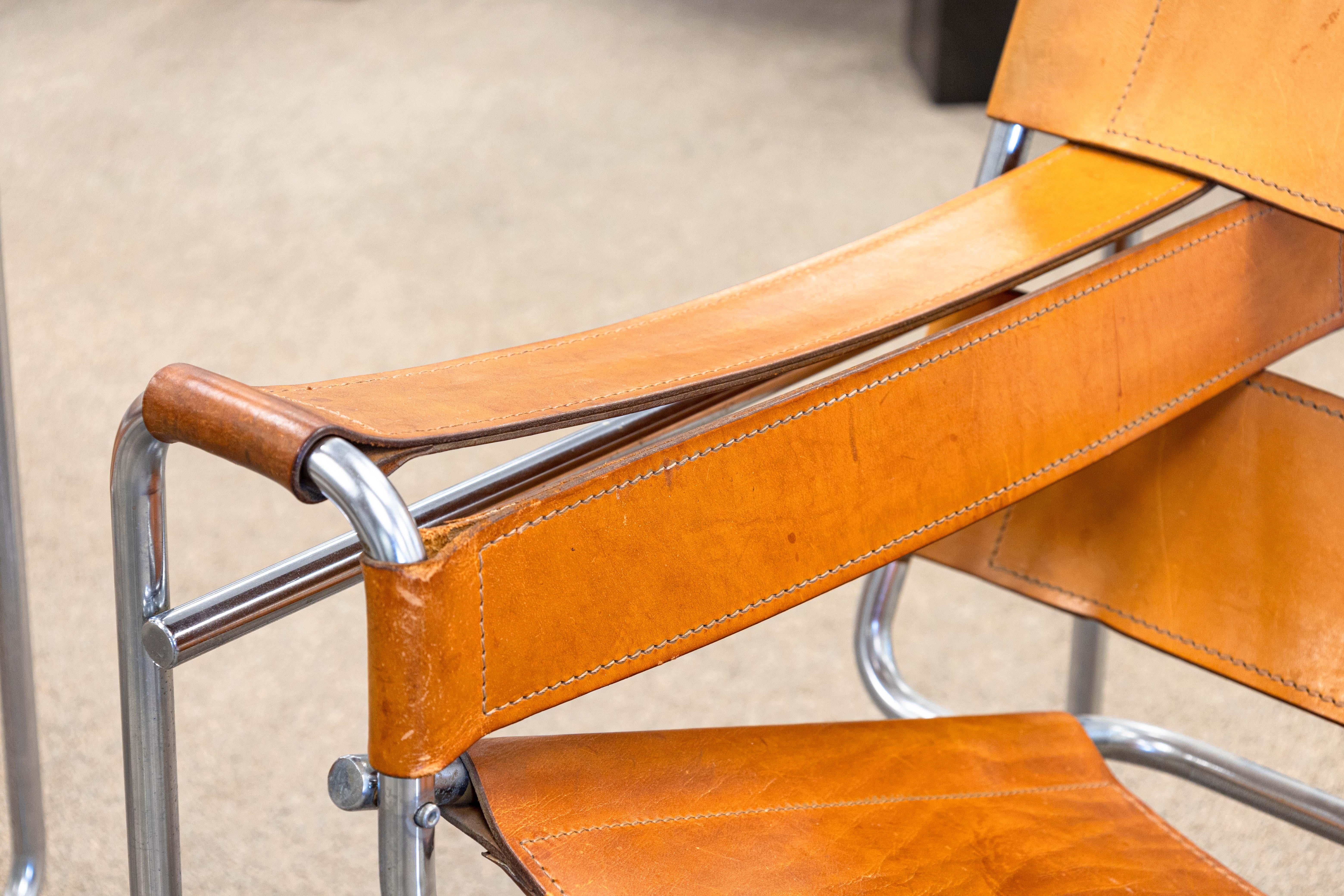 Pair of Marcel Bruer for Knoll Cognac Leather Wassily Chairs 1
