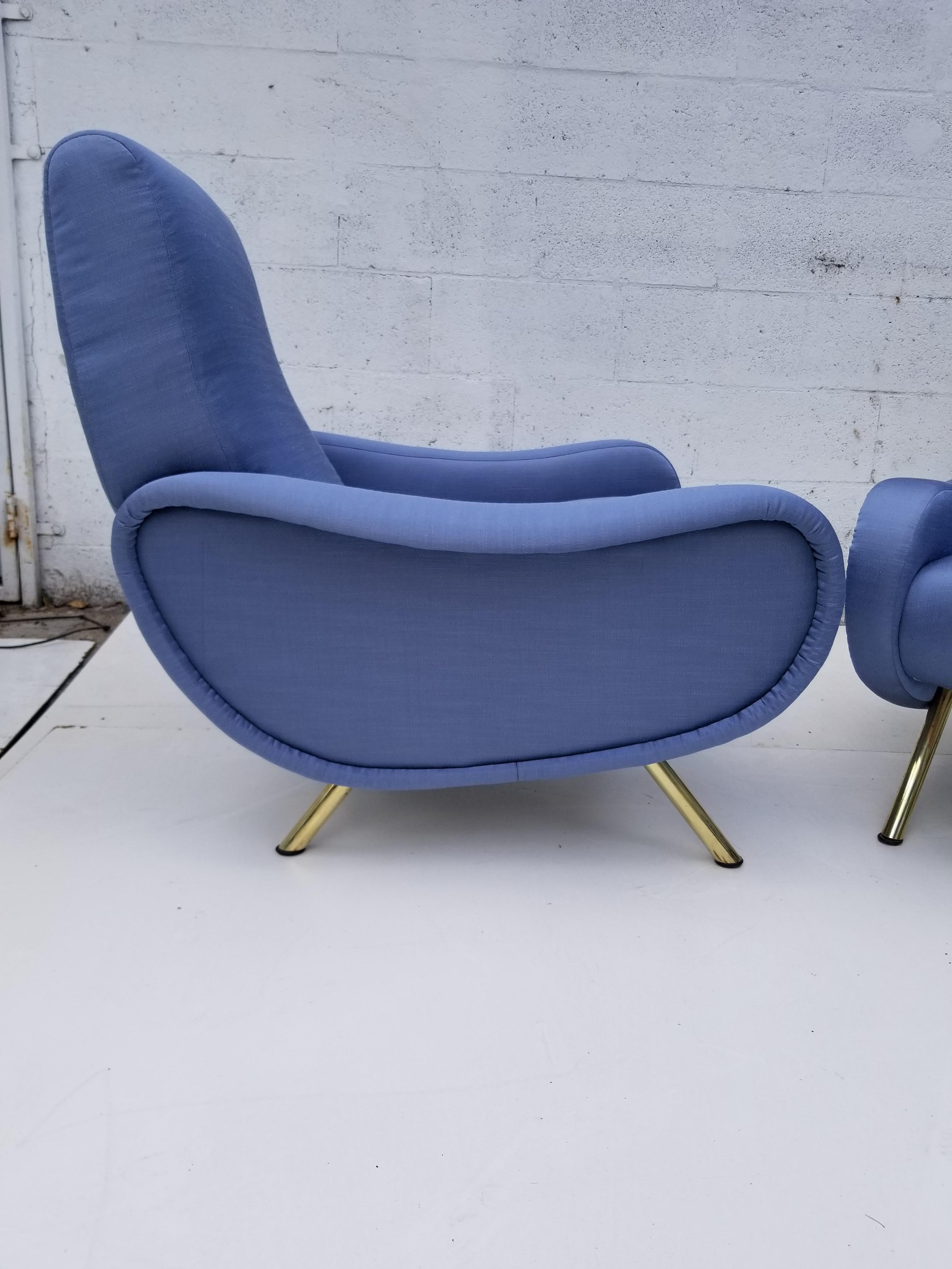 Pair of early edition circa 1950 lady chairs by Marco Zanuso, Italy.
Arflex editeur
Totally restored, new foam, new fabric, original wood chassis.
Bought from a St tropez Estate, 1st owner.
   