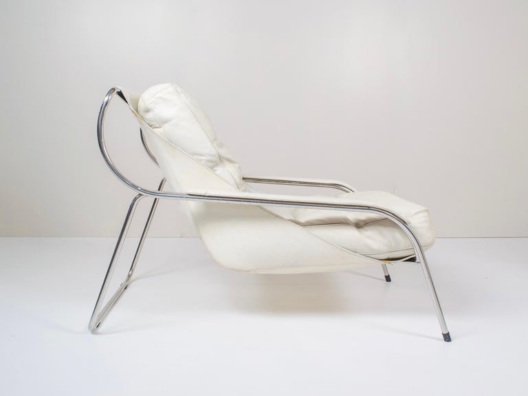 Late 20th Century Pair of Marco Zanuso Maggiolina White Leather Chairs by Zanotta, Italy, 1947