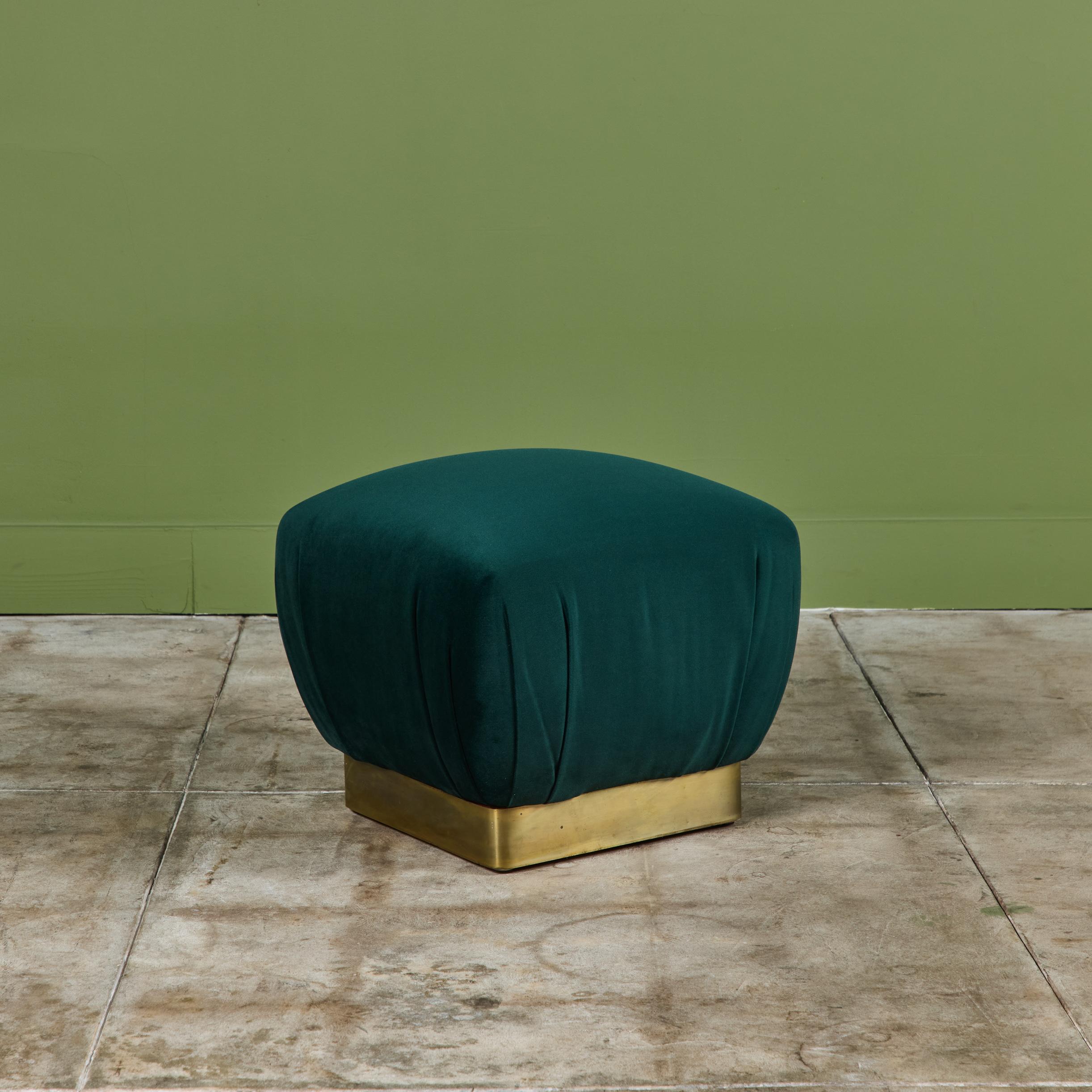Paire de poufs Marge Carson en velours vert en vente 4