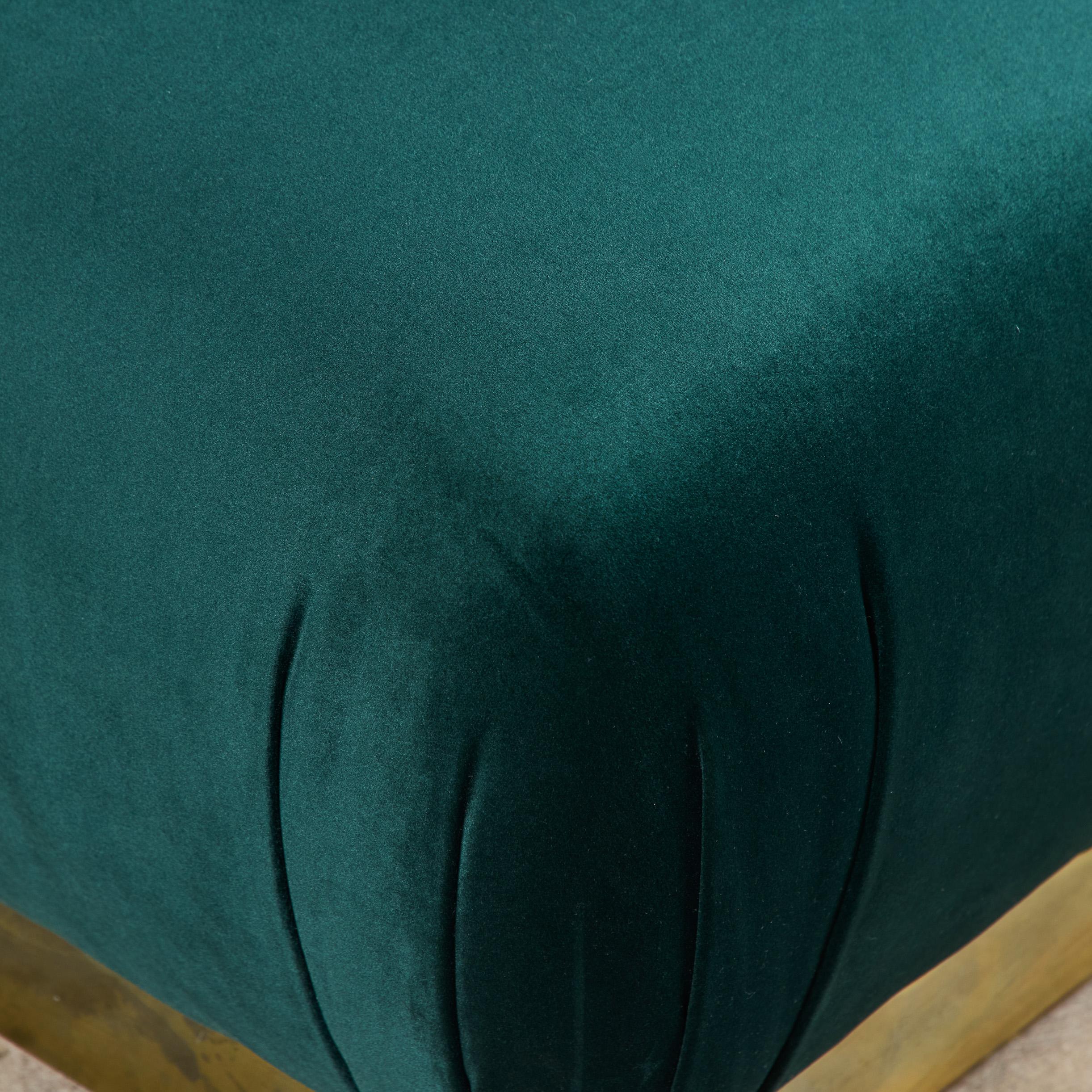 Paire de poufs Marge Carson en velours vert en vente 12