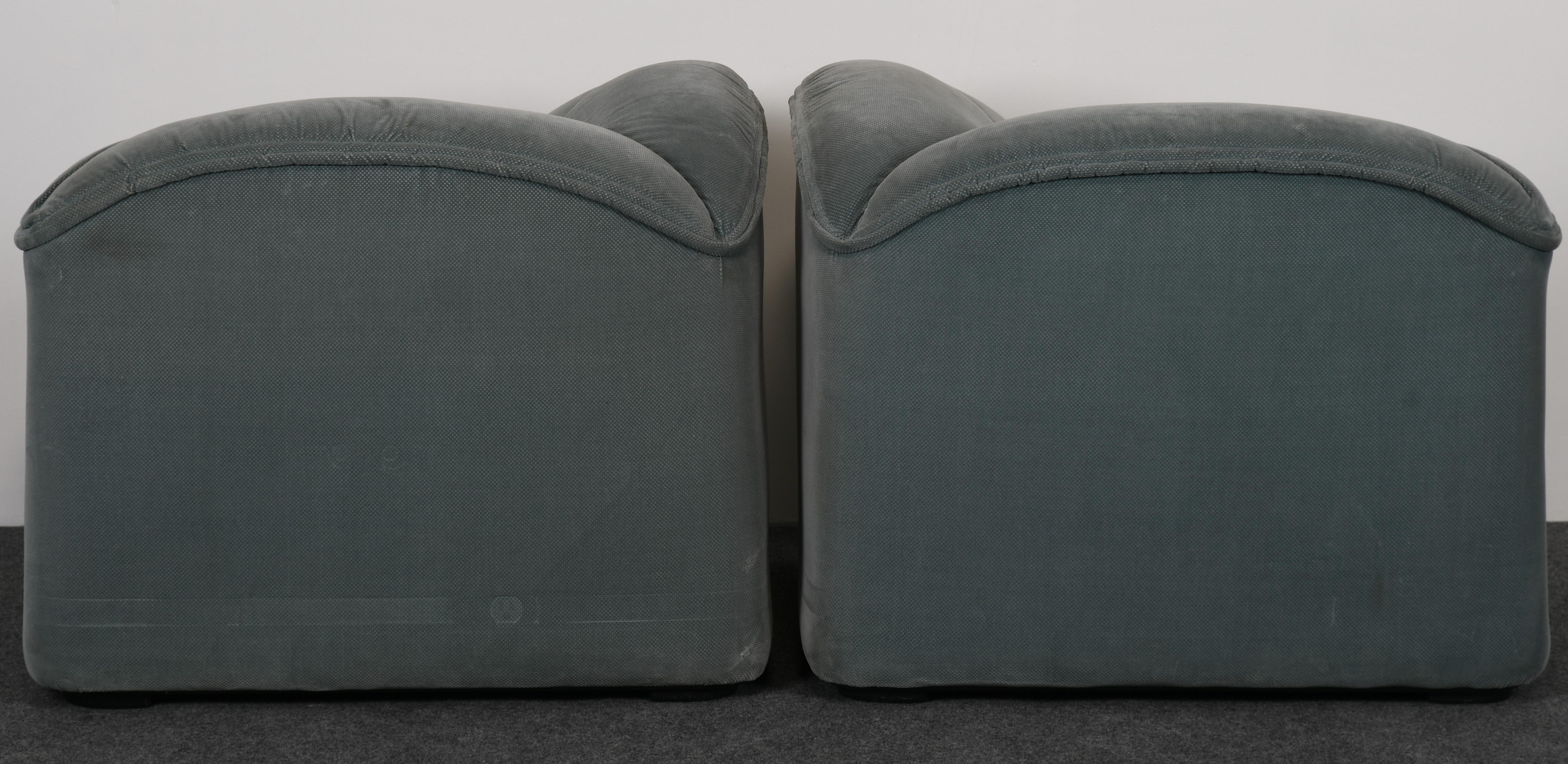 Pair of Mariani Lounge Chairs for Pace Collection, Inc., 1970s 2