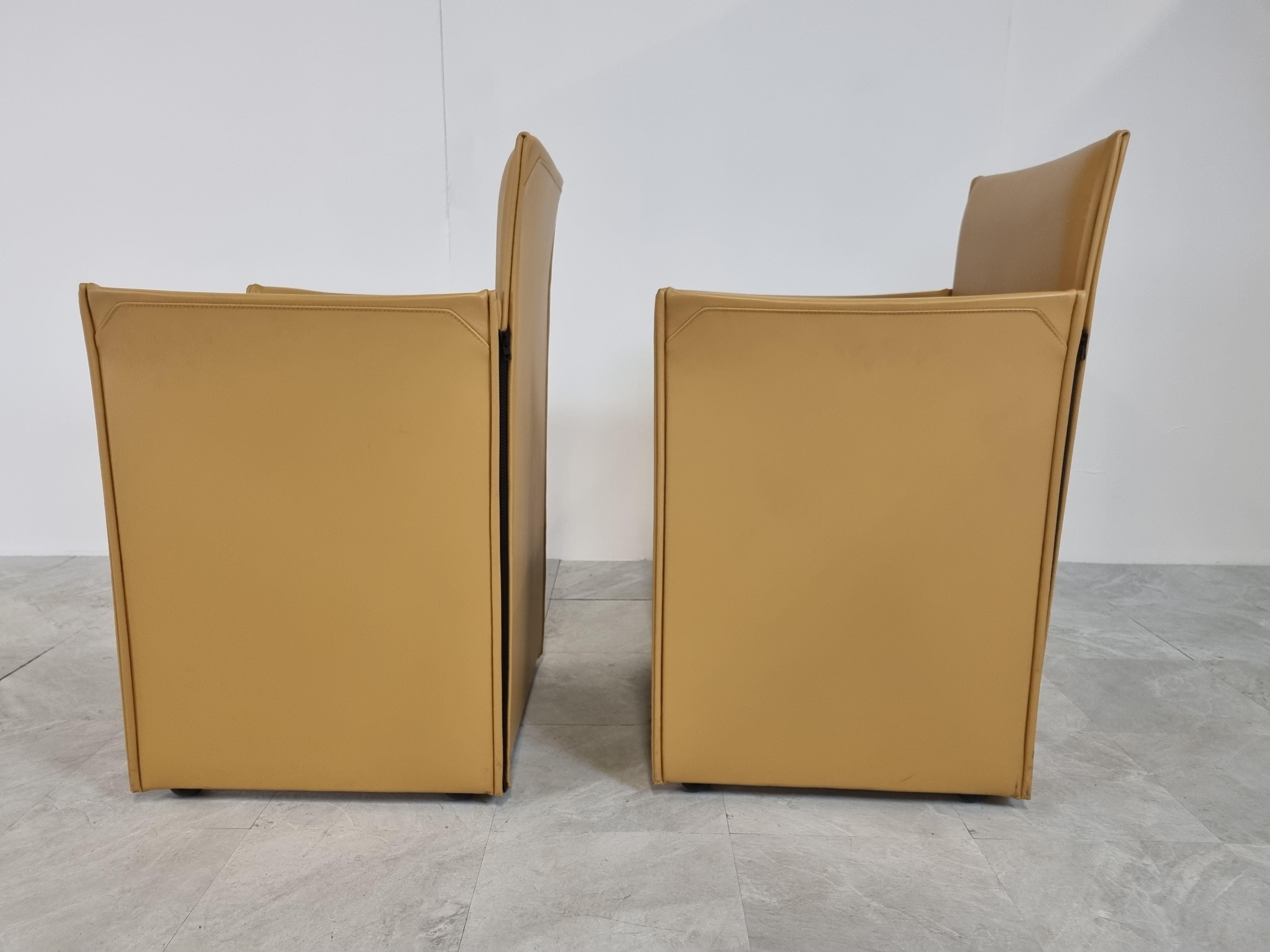 Late 20th Century Pair of Mario Bellini 401 Break Chairs for Cassina, 1990s