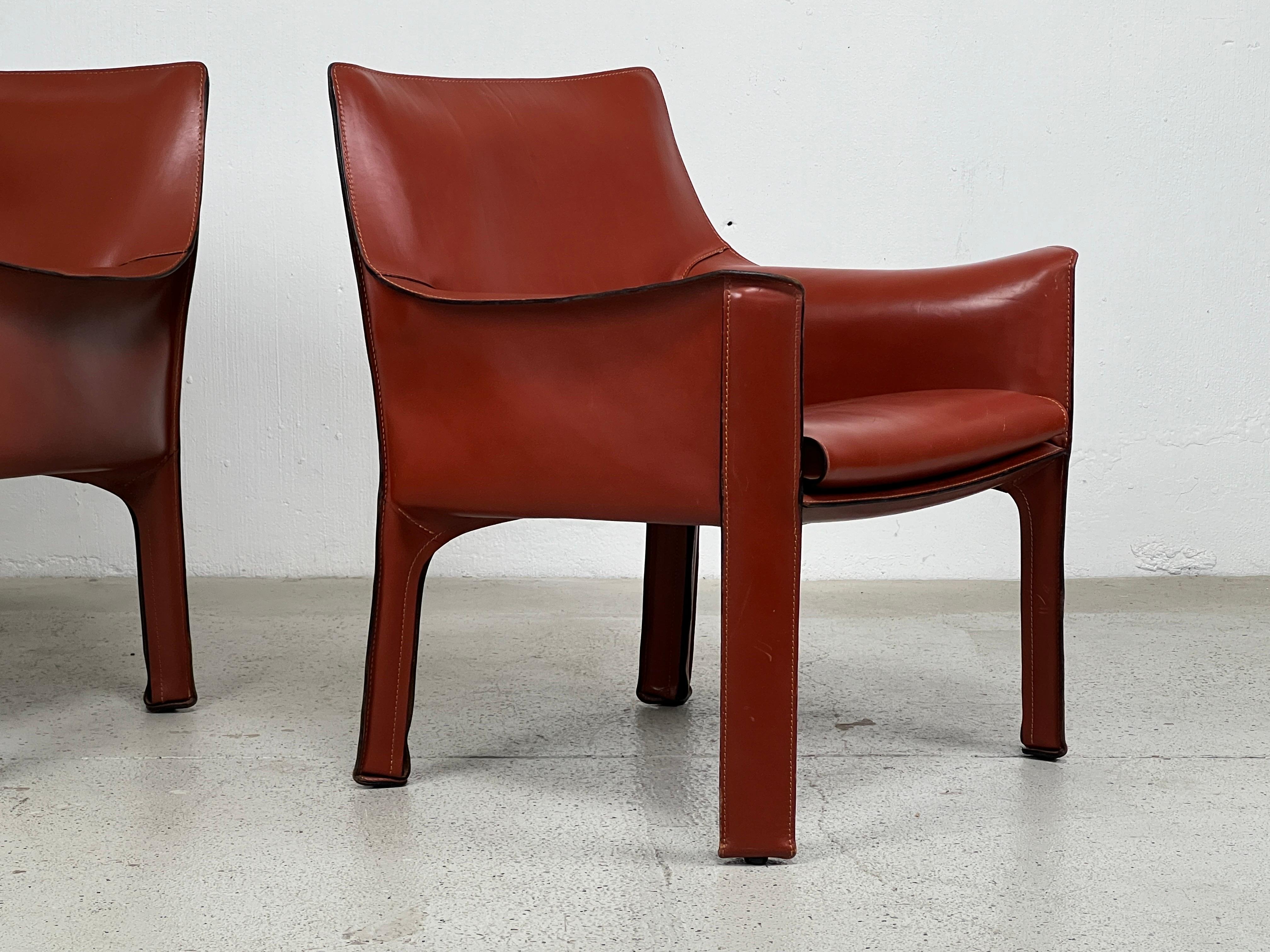 Leather Pair of Mario Bellini 414 Cab Lounge Chairs for Cassina For Sale