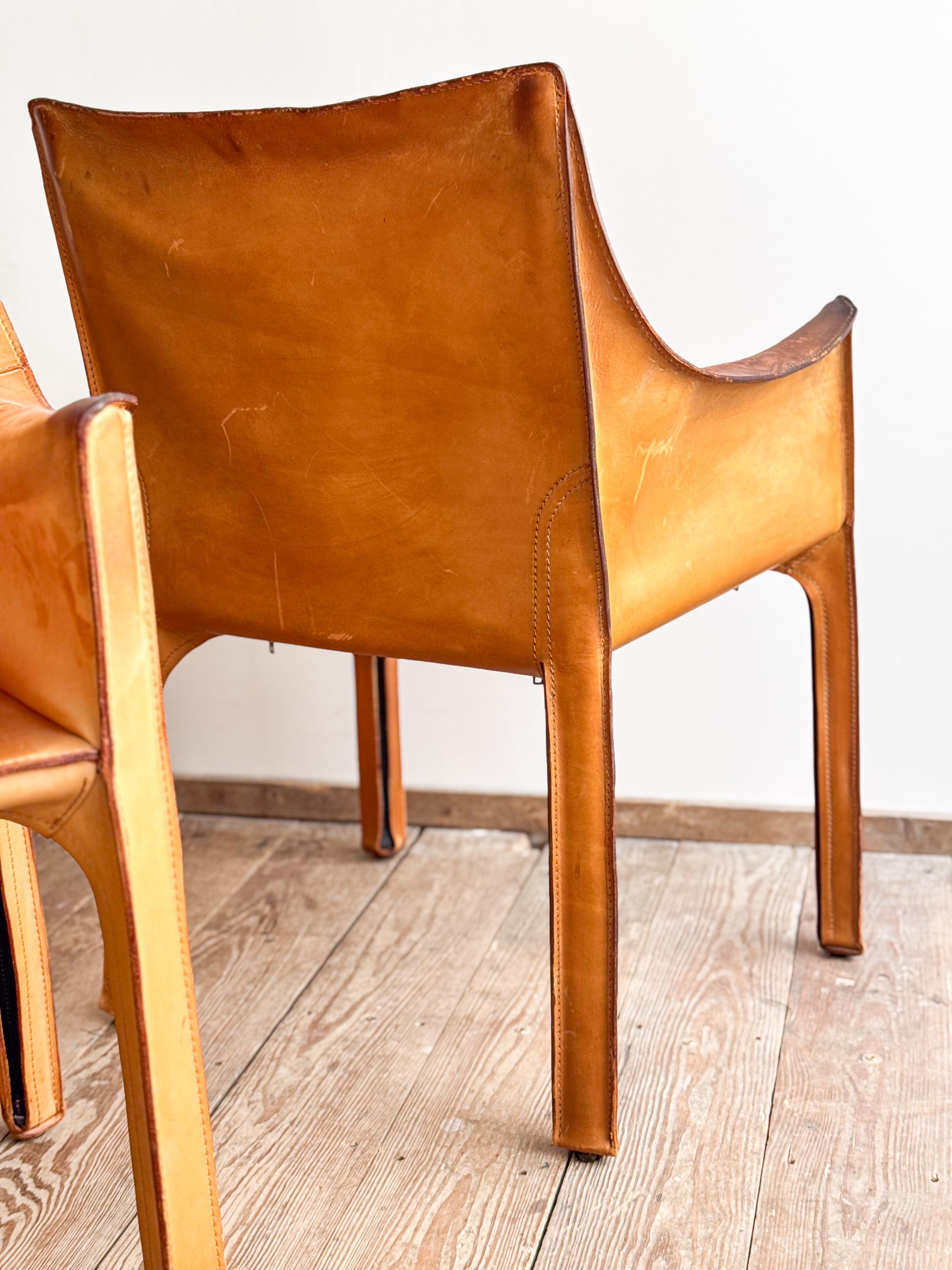 Fine XX secolo Coppia di poltrone in pelle Mario Bellini Cab 413 per Cassina, Italia, anni '70 in vendita