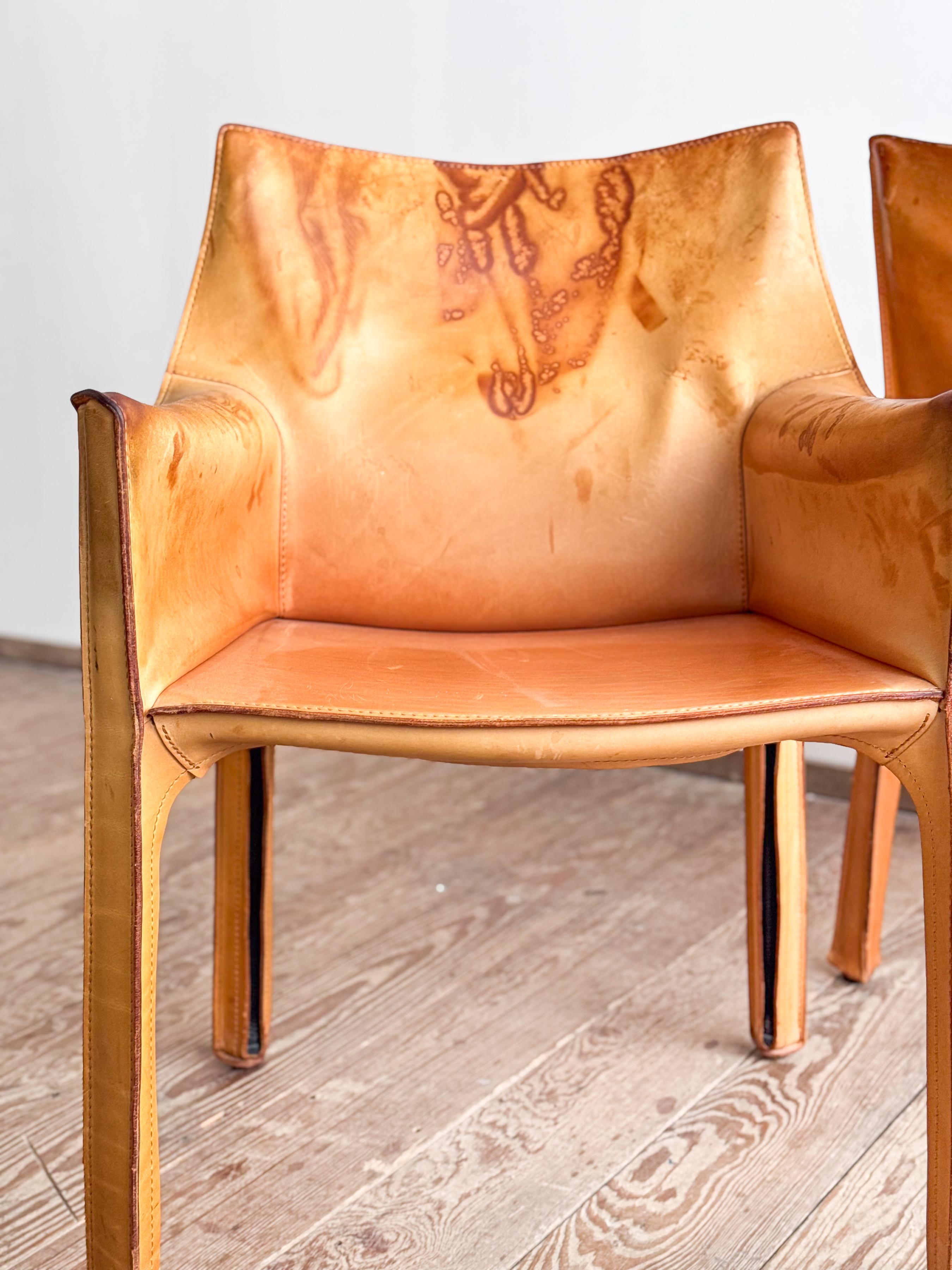 Acciaio Coppia di poltrone in pelle Mario Bellini Cab 413 per Cassina, Italia, anni '70 in vendita