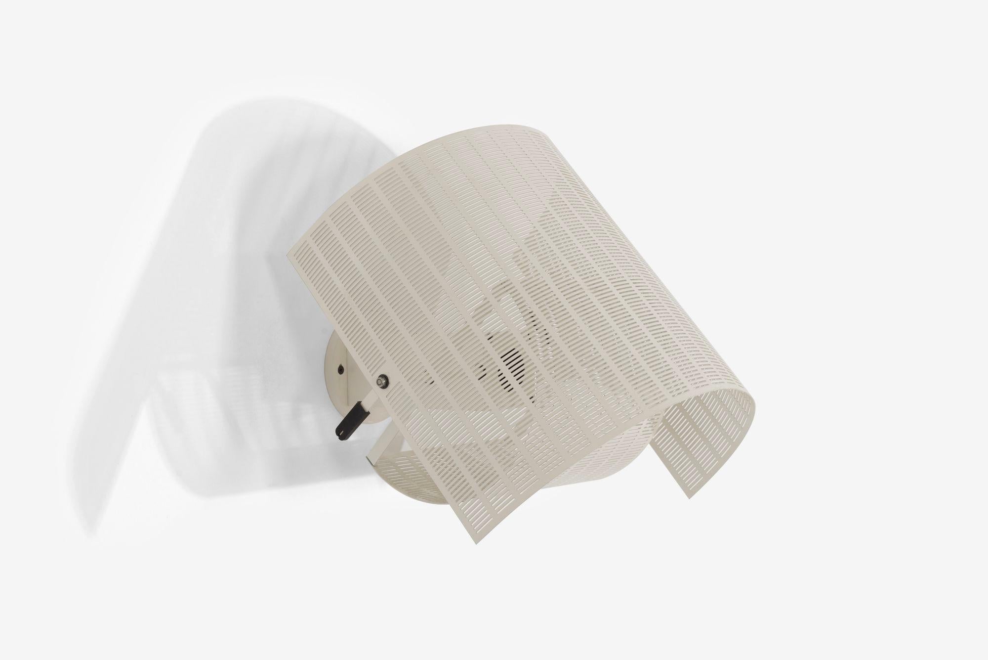 Pareja de apliques Mario Botta para Artemide Shogun Blanco, 1986 en Bueno estado para la venta en Chicago, IL