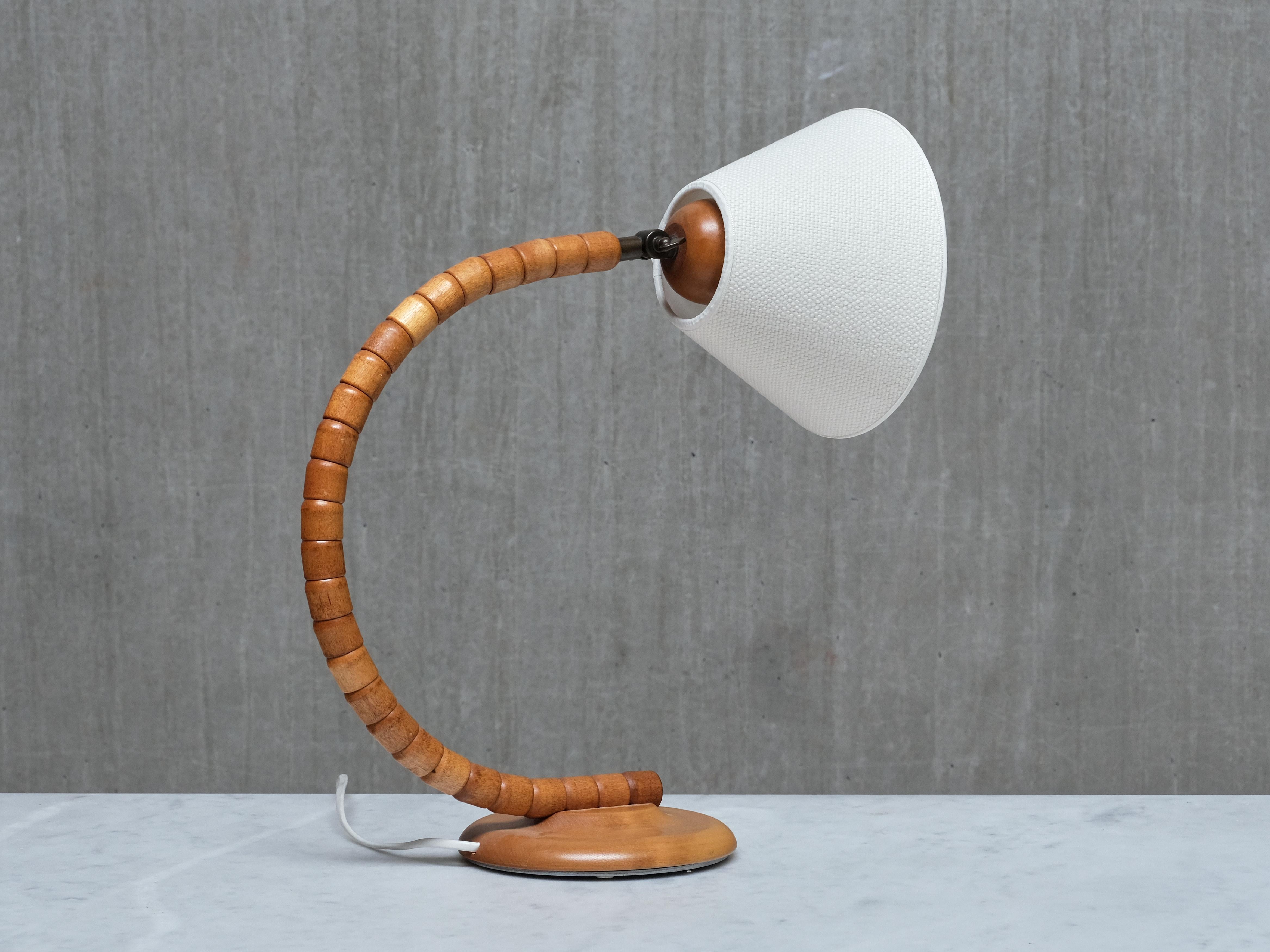 Paar Markslöjd skulpturale verstellbare Tischlampen aus Buche, Schweden, 1960er Jahre im Angebot 3