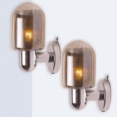 Ein Paar Markslöjd Silber-Chrom-Wandleuchten mit Rauchglas, Schweden