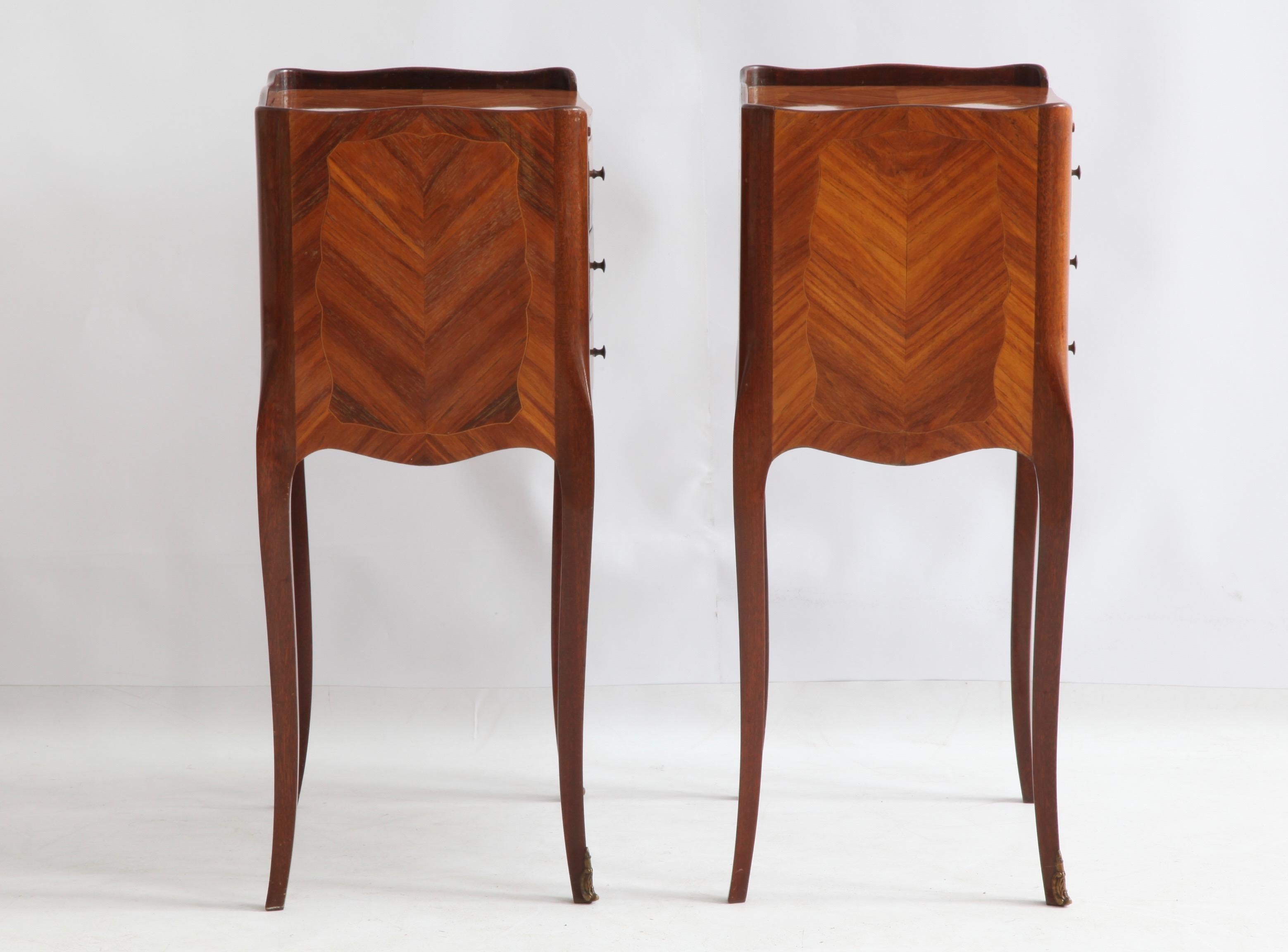Satinwood Pair of Marquetry Bedside Tables Louis XV Style