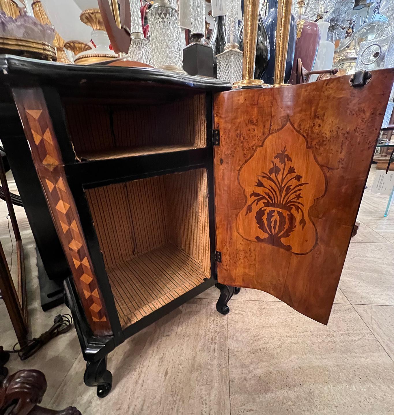 Italian Pair of Marquetry Nightstands