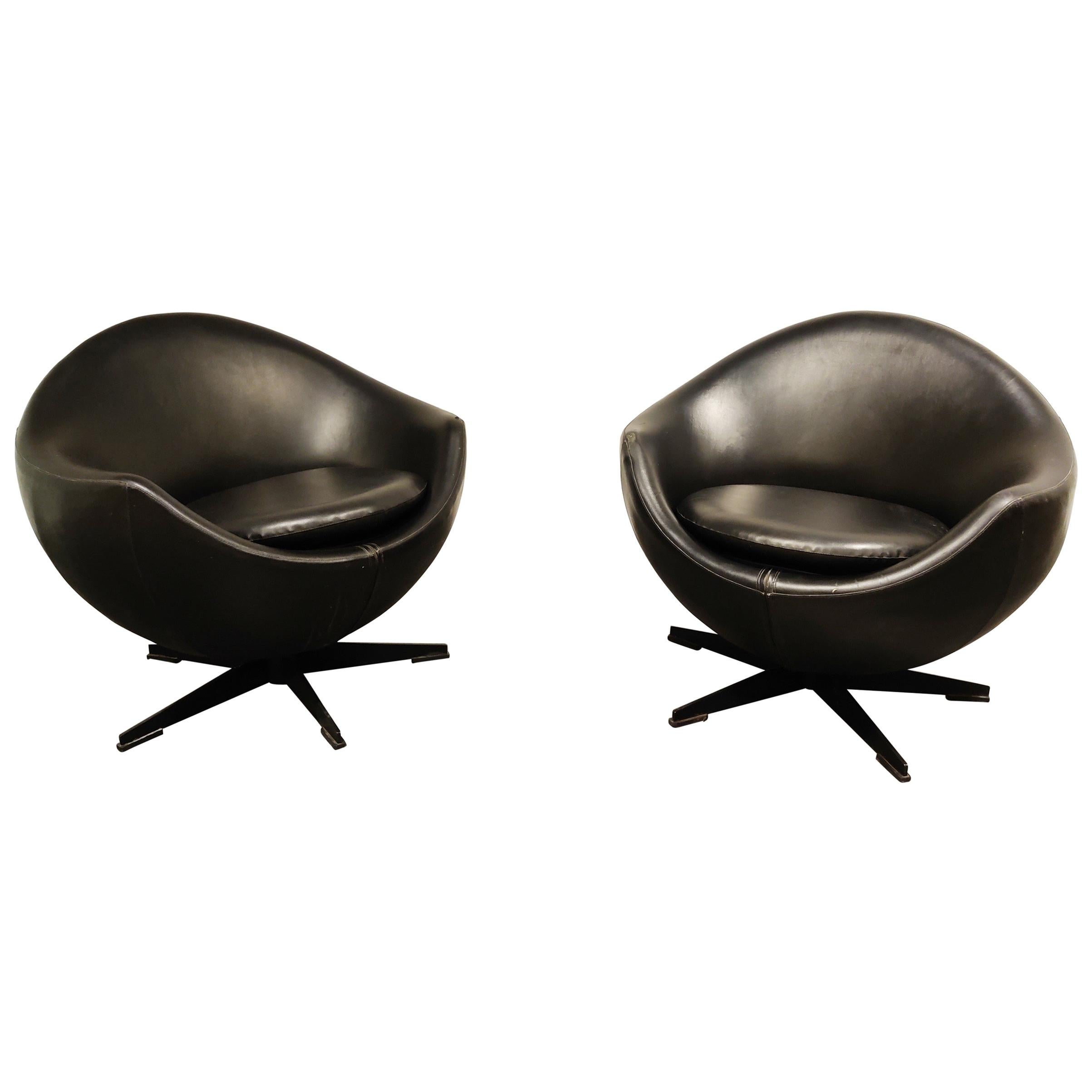 Pair of Mars Lounge Chairs by Pierre Guariche for Meurop, 1965