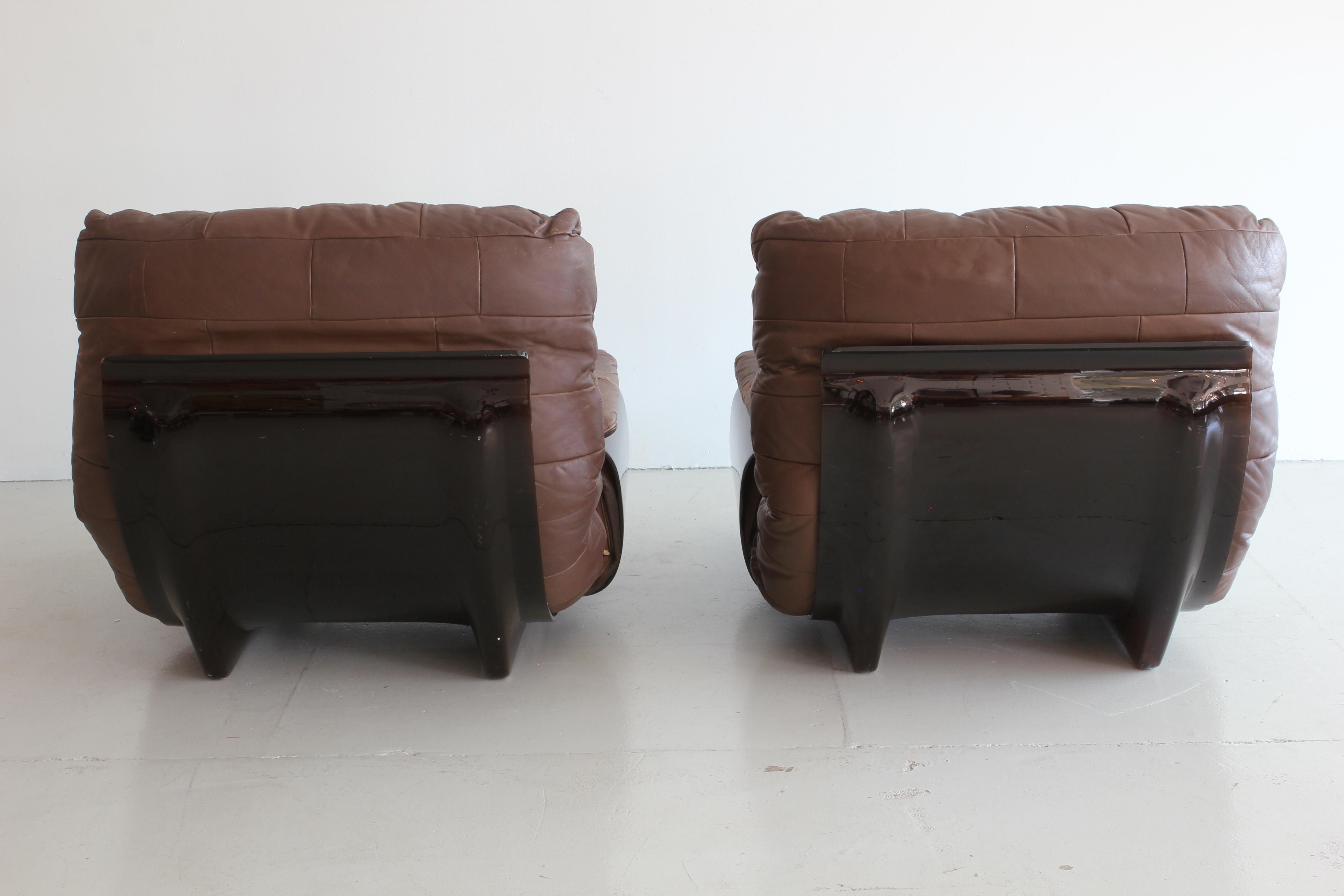 Mid-Century Modern Pair of Marsala Lounge Chairs by Michel Ducaroy for Ligne Roset
