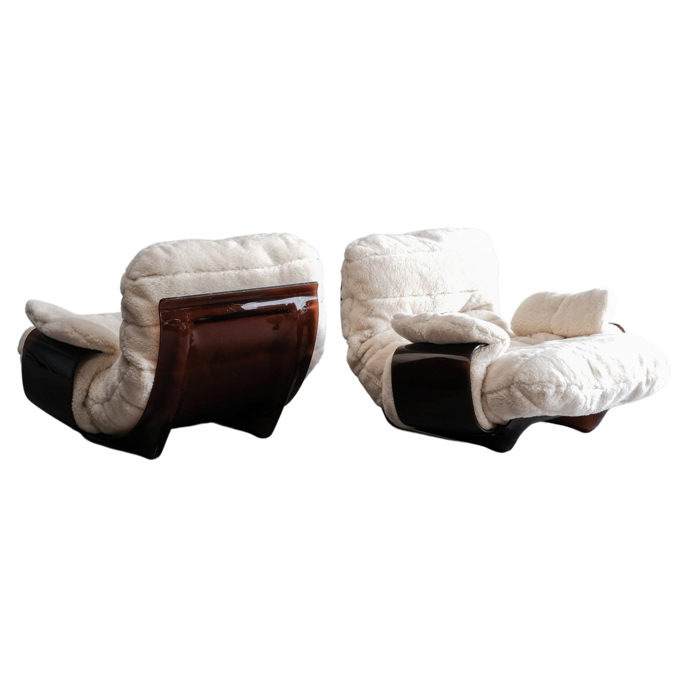 Pair of Marsala lounge seats by Michel Ducaroy for Ligne Roset