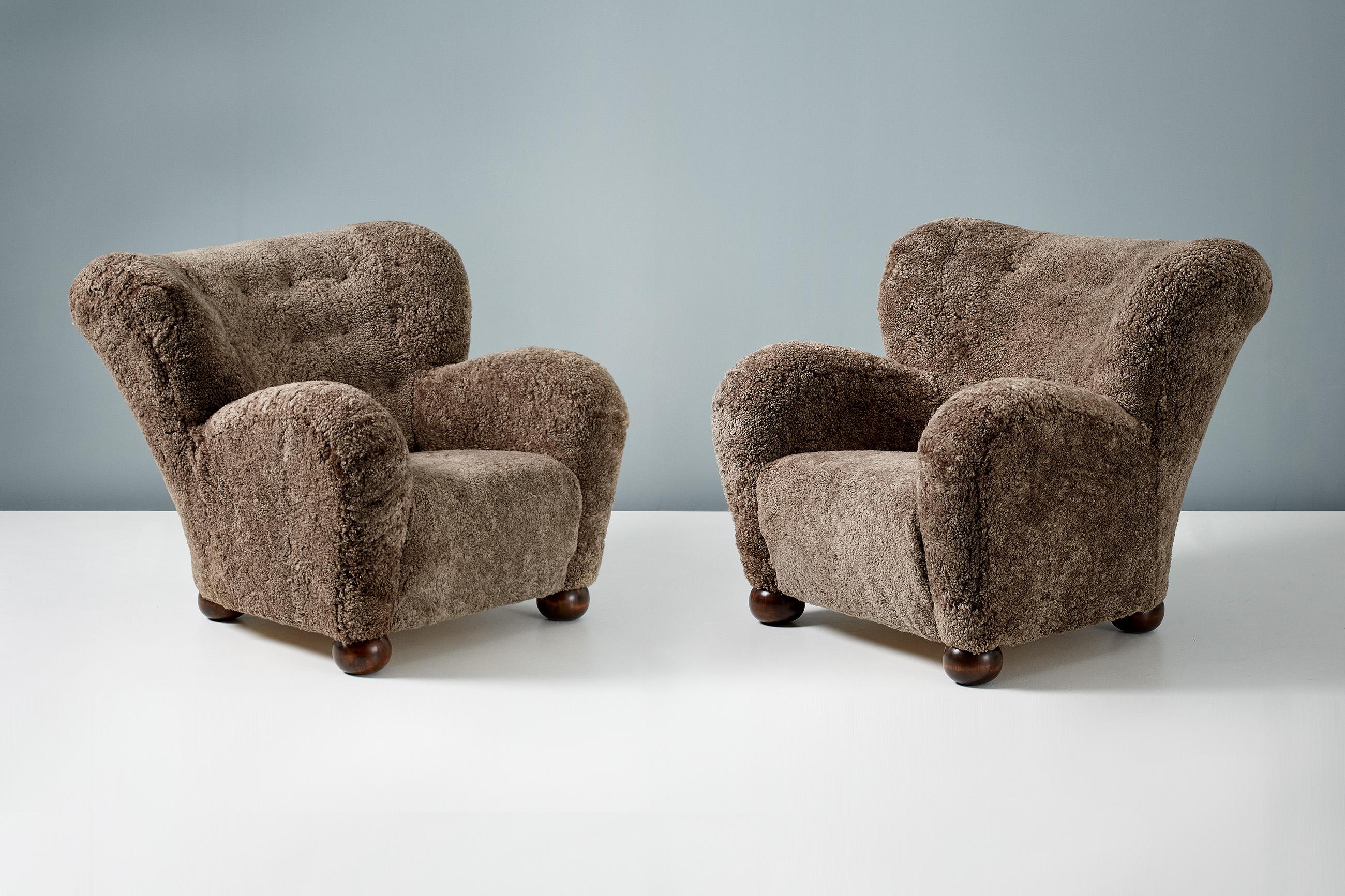 Mid-20th Century Pair of Marta Blomstedt 1930s Sheepskin Wing Chairs for the Hotel Aulanko